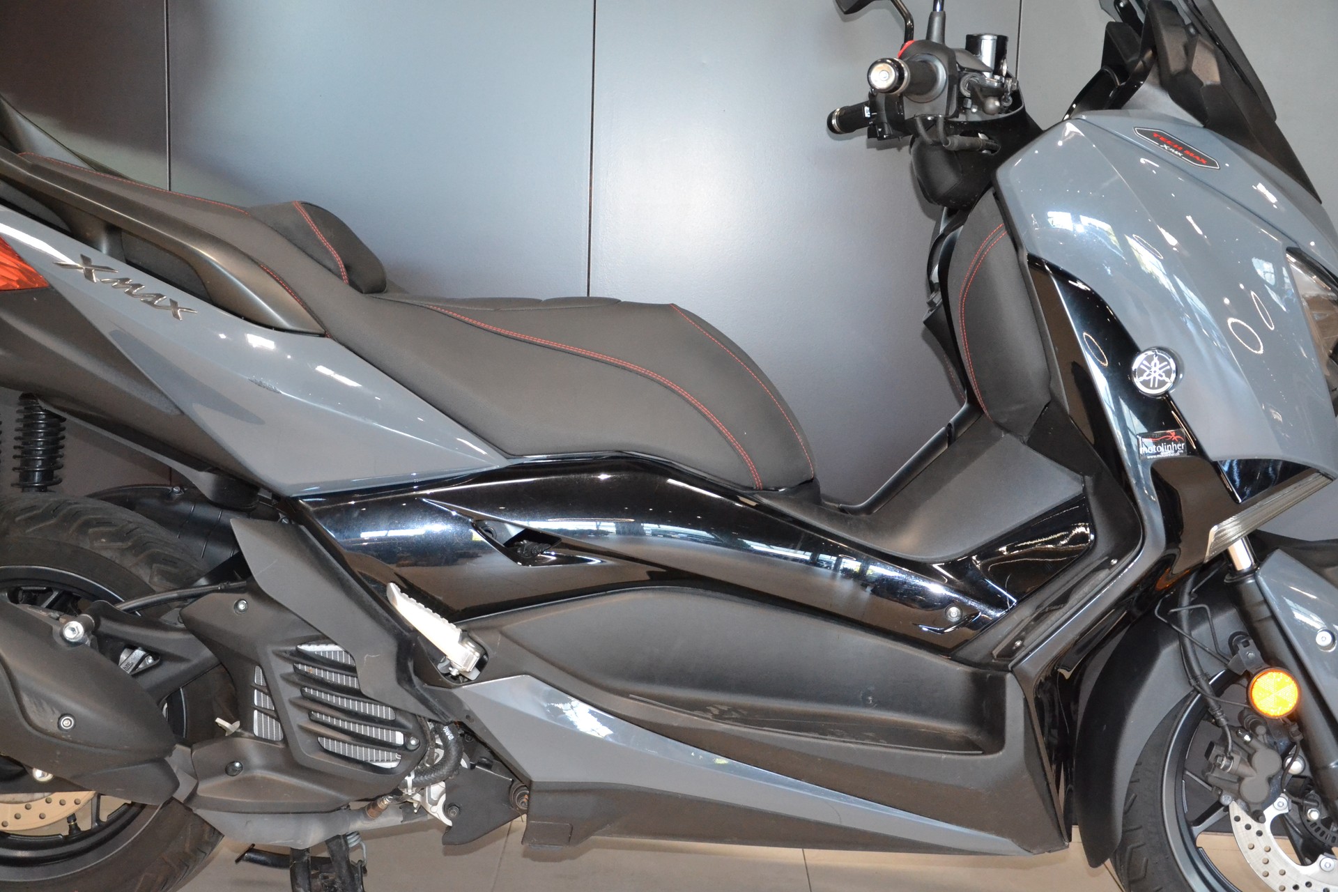YAMAHA X-Max YP 125 Tech Max-image-9