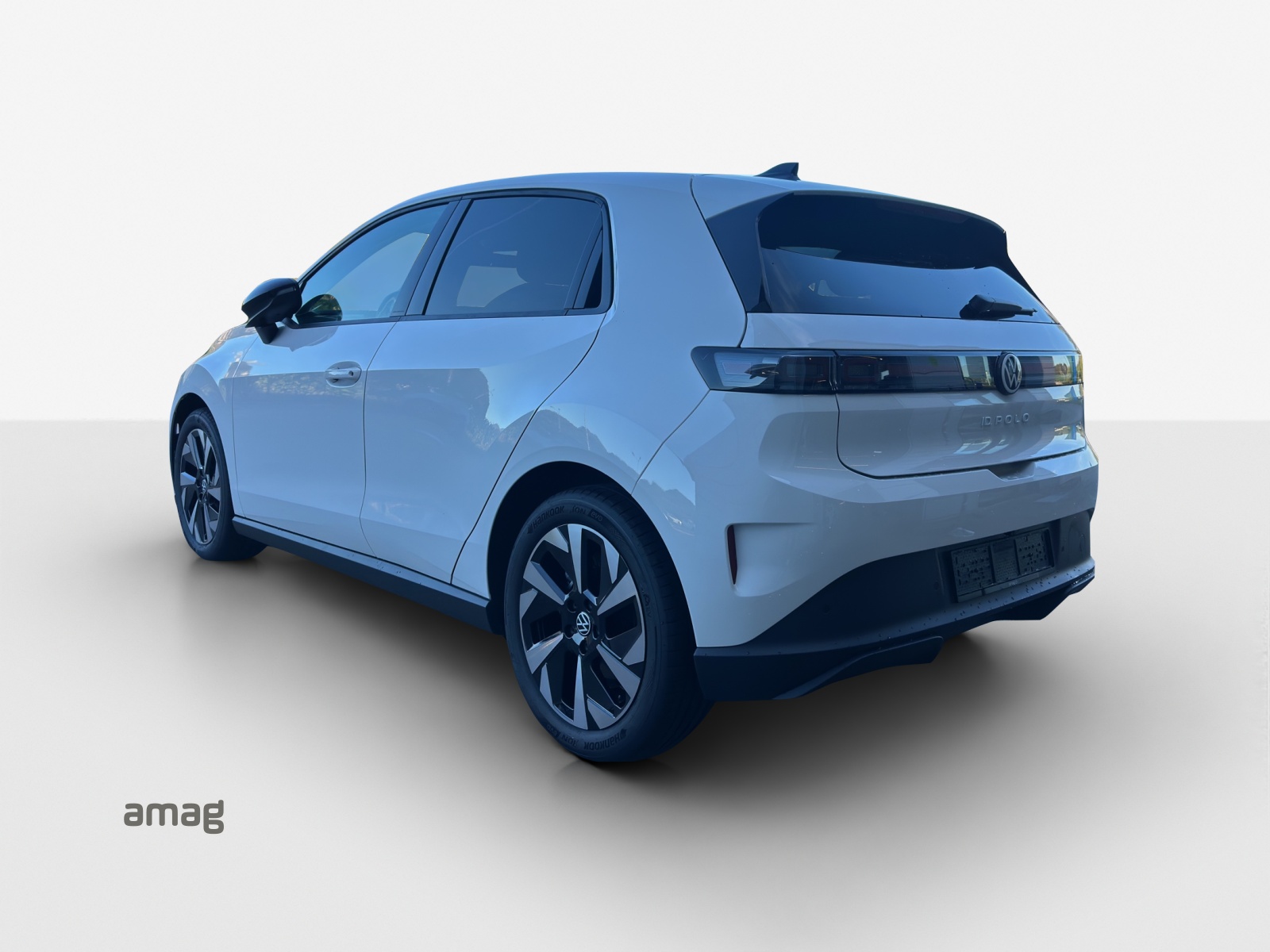 VW ID.Polo 52 kWh Life Edition One-showroom-element-2