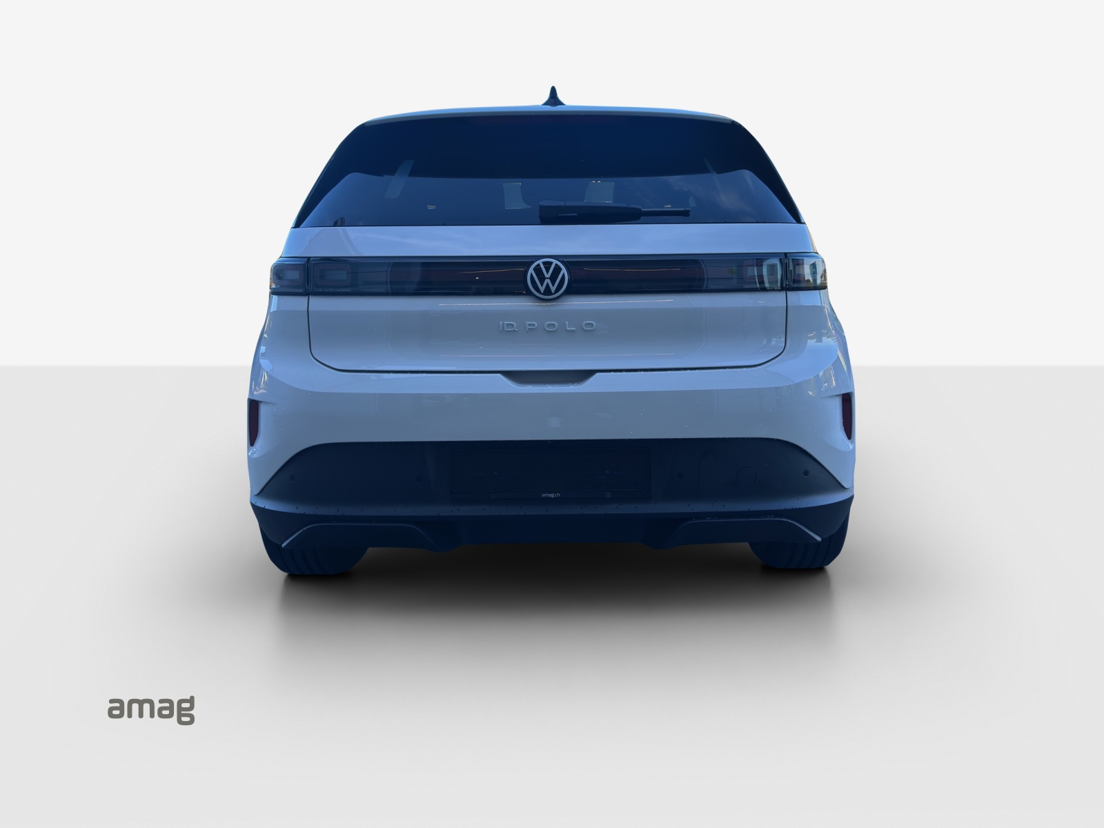 VW ID.Polo 52 kWh Life Edition One-showroom-element-3