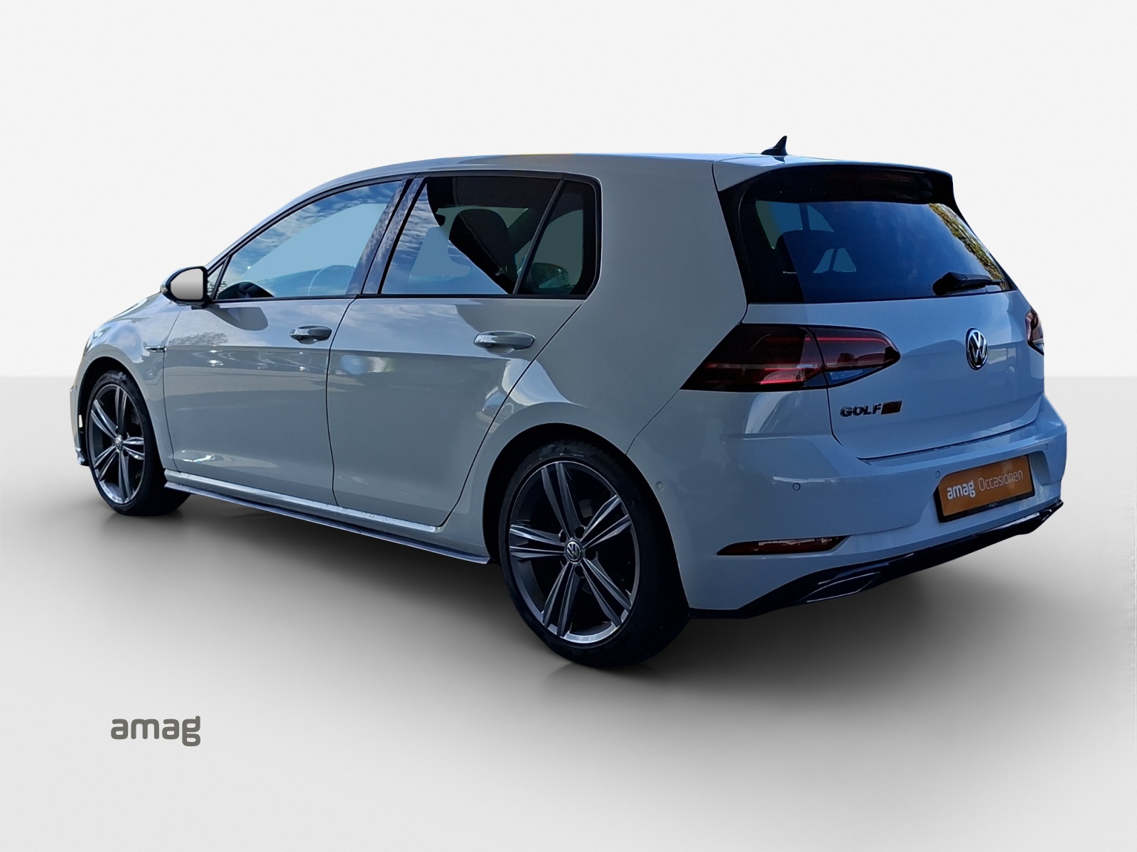VW Golf 1.5 TSI EVO Highline DSG-showroom-element-2