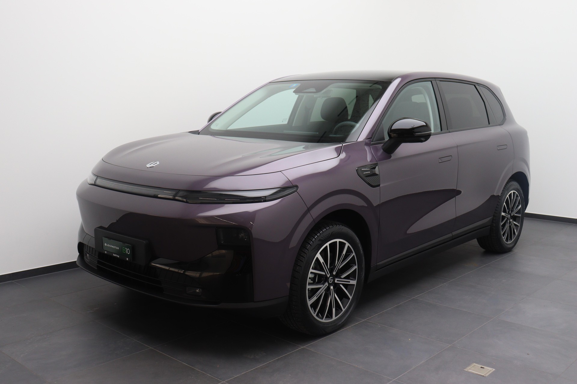 LEAPMOTOR B10 EV
