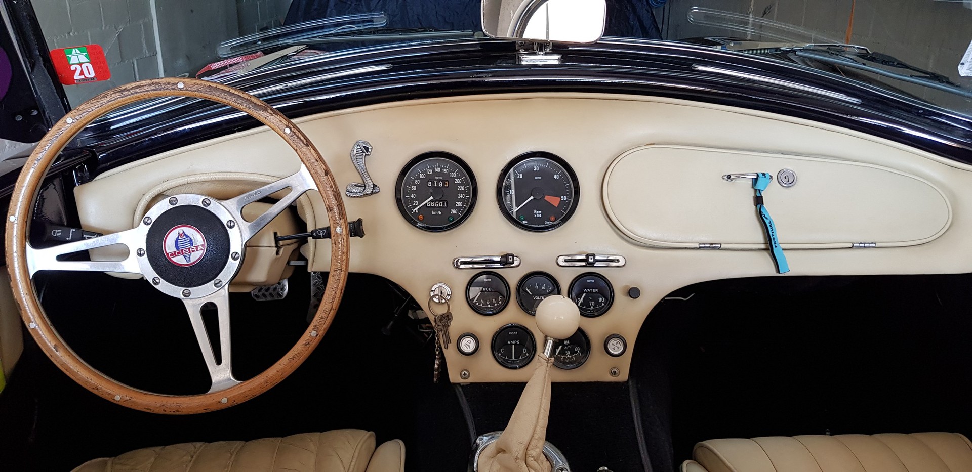 AC Cobra Dax 427-image-4