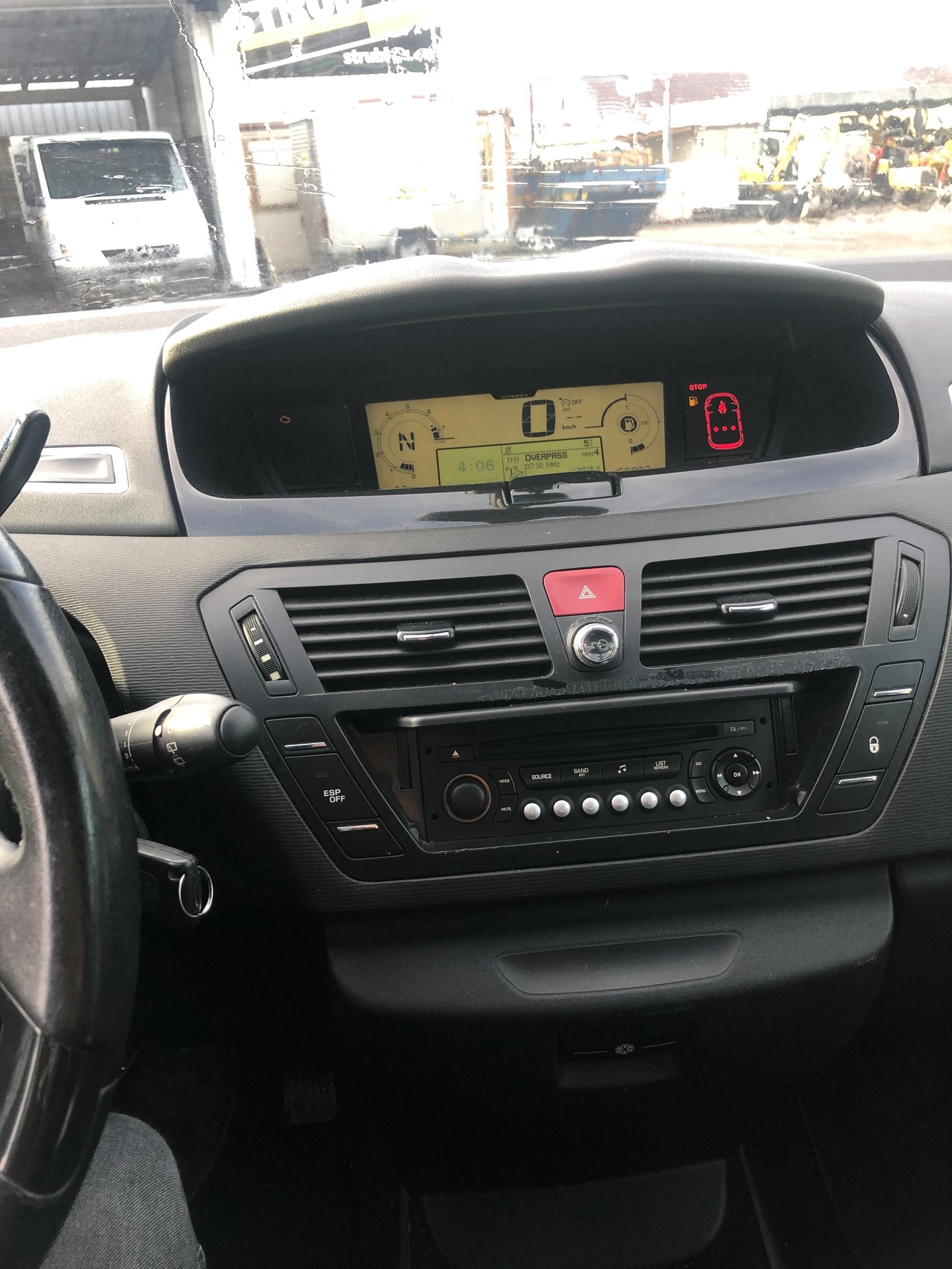 CITROEN Grand C4 Picasso 1.6i 16V Turbo Dynamique BMP6-image-11