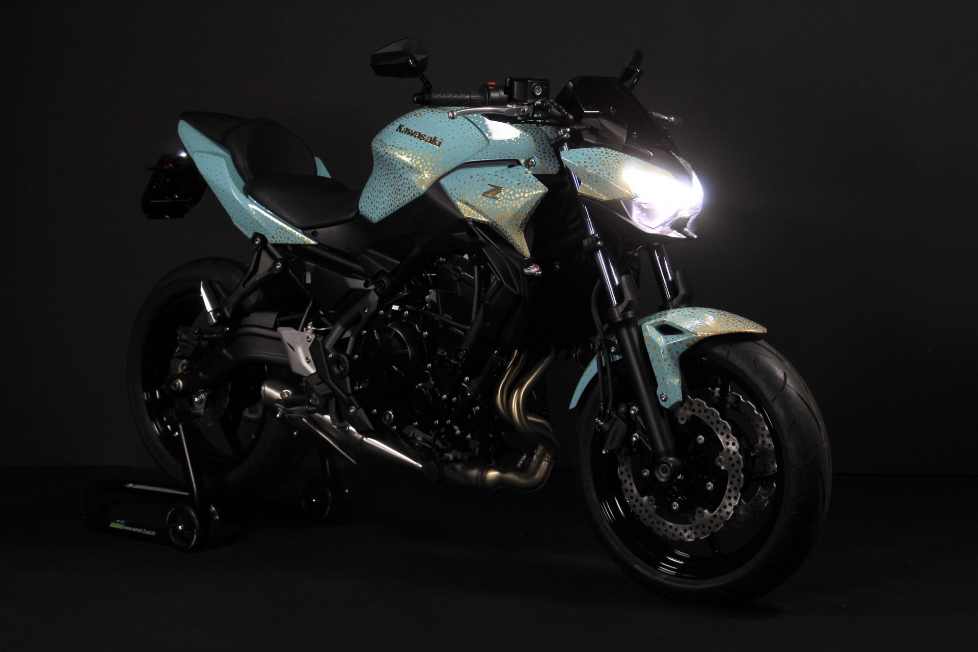 KAWASAKI Z 650 (50/35 KW) *Maya* Level 2-image-1