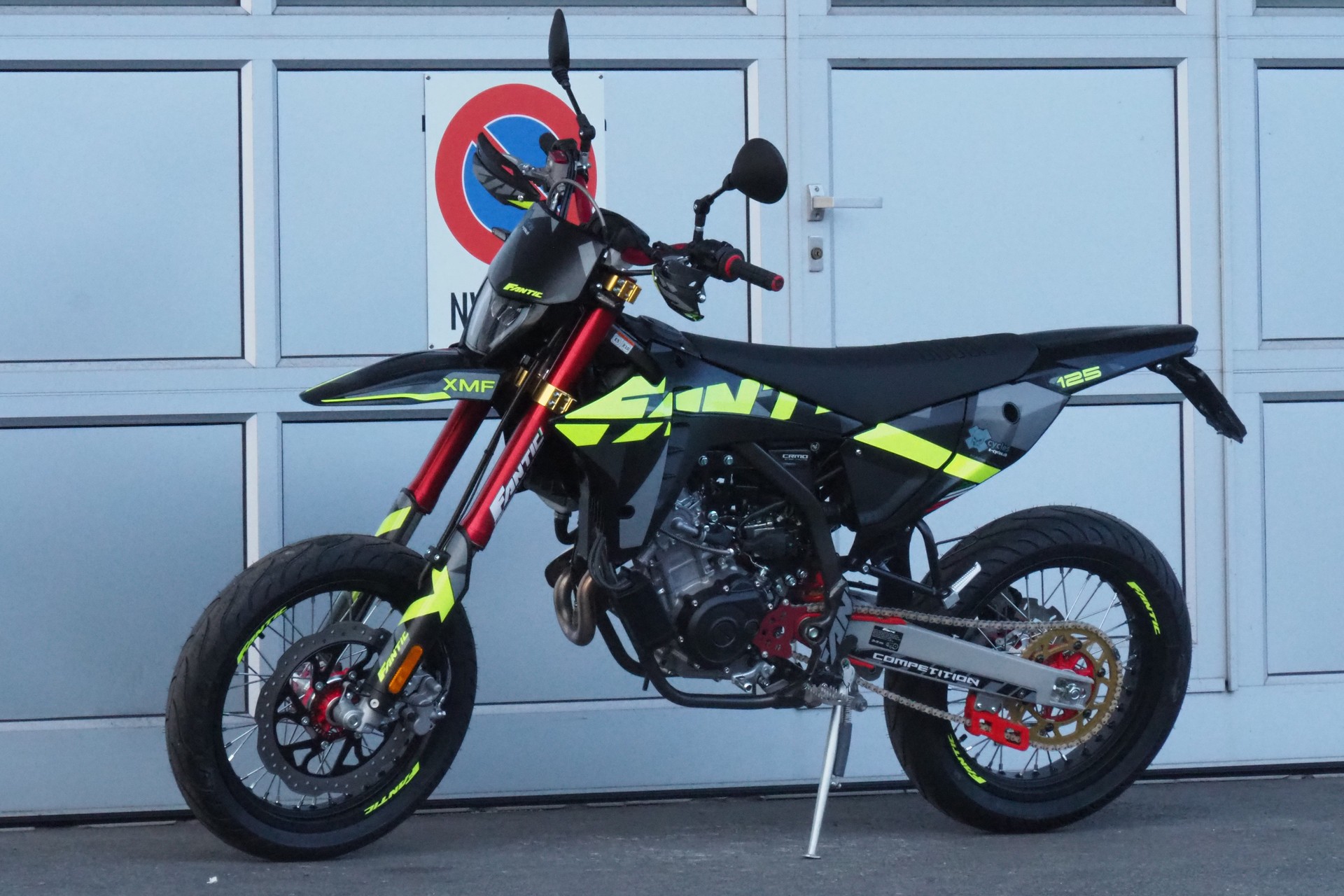 FANTIC XMF 125-image-1