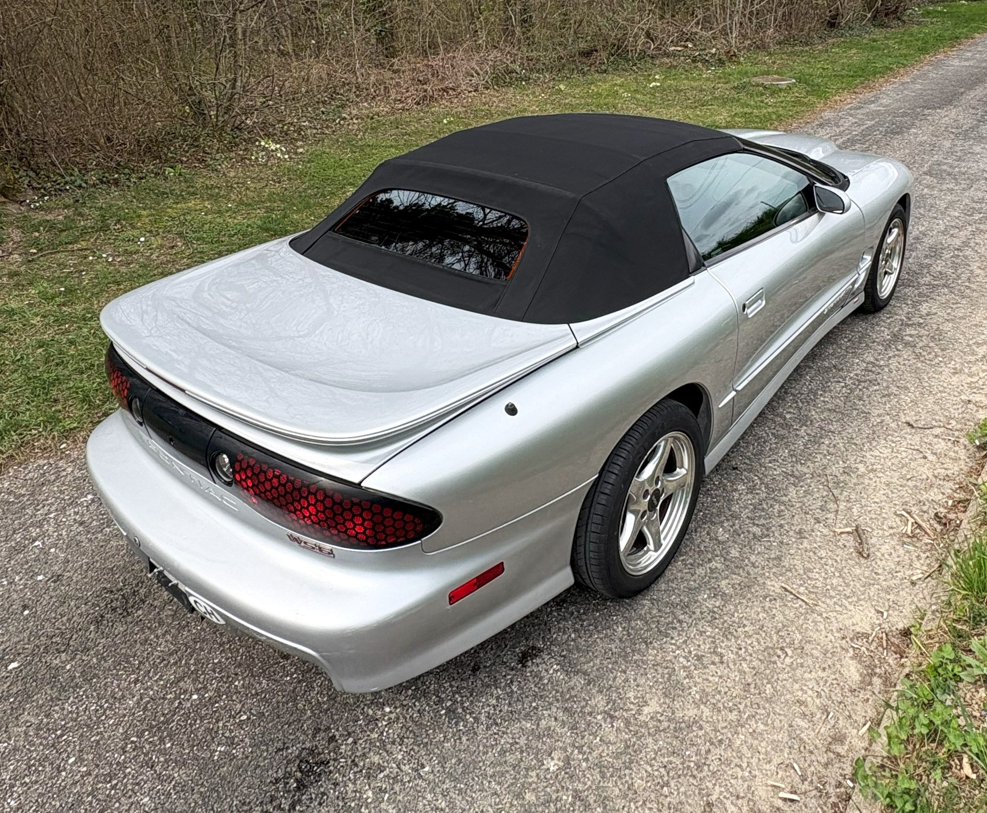 PONTIAC FIREBIRD TRANS AM W5.6-image-3