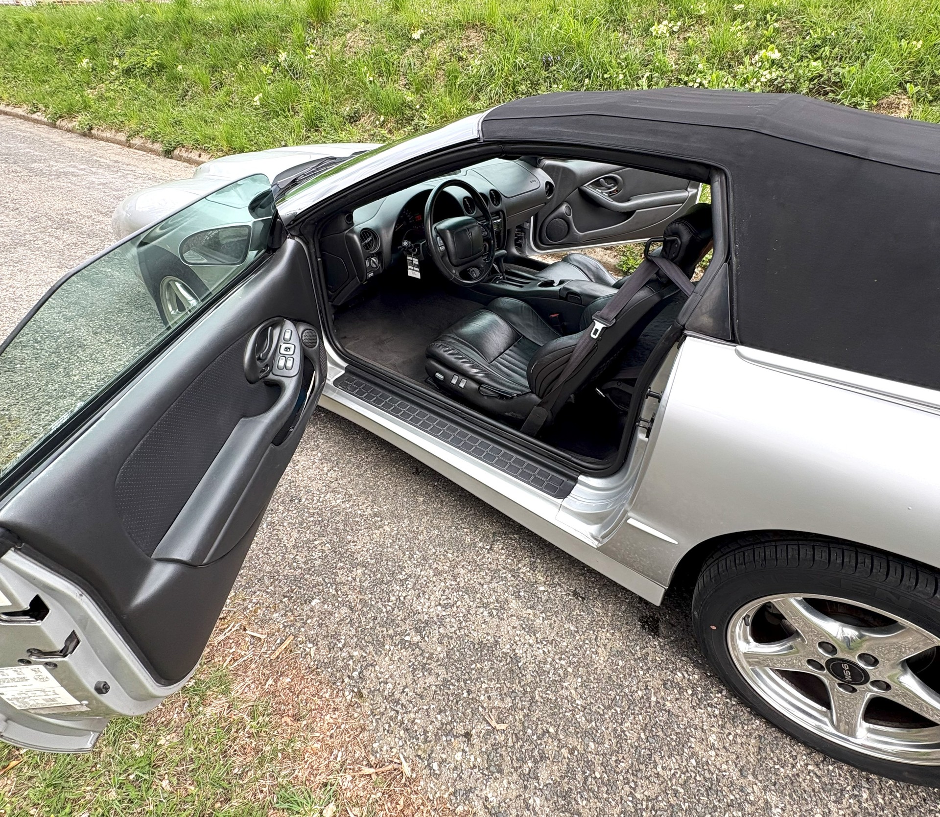 PONTIAC FIREBIRD TRANS AM W5.6-image-8