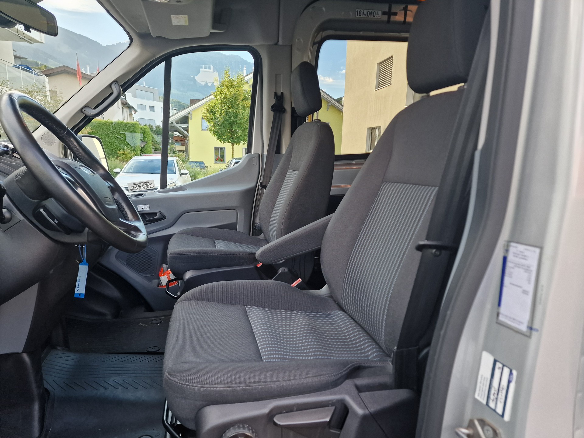 FORD Transit 460 L3H3 Trend RWD 17 Plätze-image-10