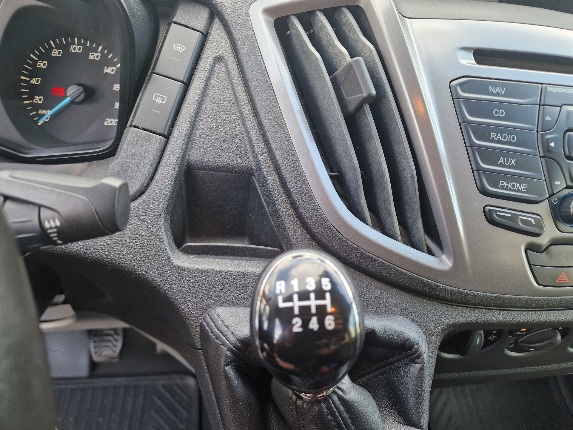 FORD Transit 460 L3H3 Trend RWD 17 Plätze-image-17