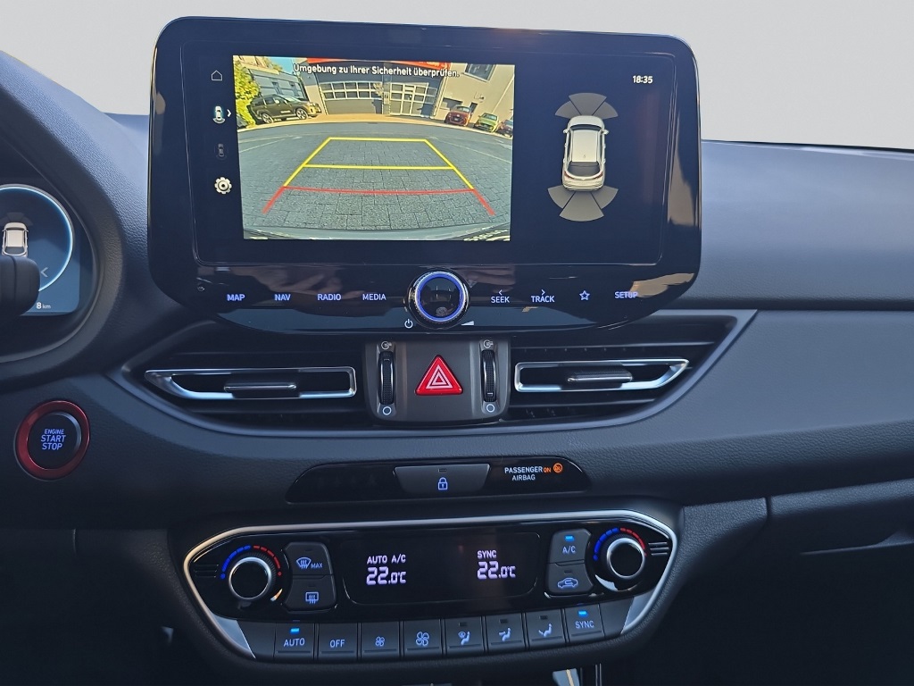 HYUNDAI i30 Wagon 1.5 T-GDi N-Line-image-15