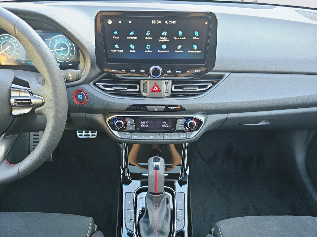 HYUNDAI i30 Wagon 1.5 T-GDi N-Line-image-14
