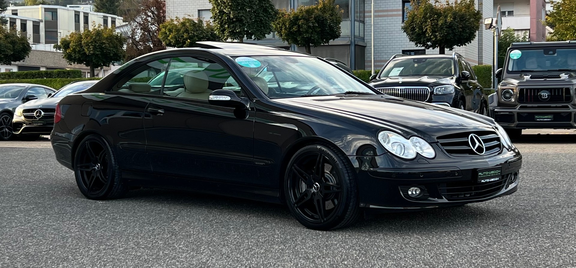 MERCEDES-BENZ CLK 350 Elégance 7G-Tronic I designo (CH)-showroom-element-2