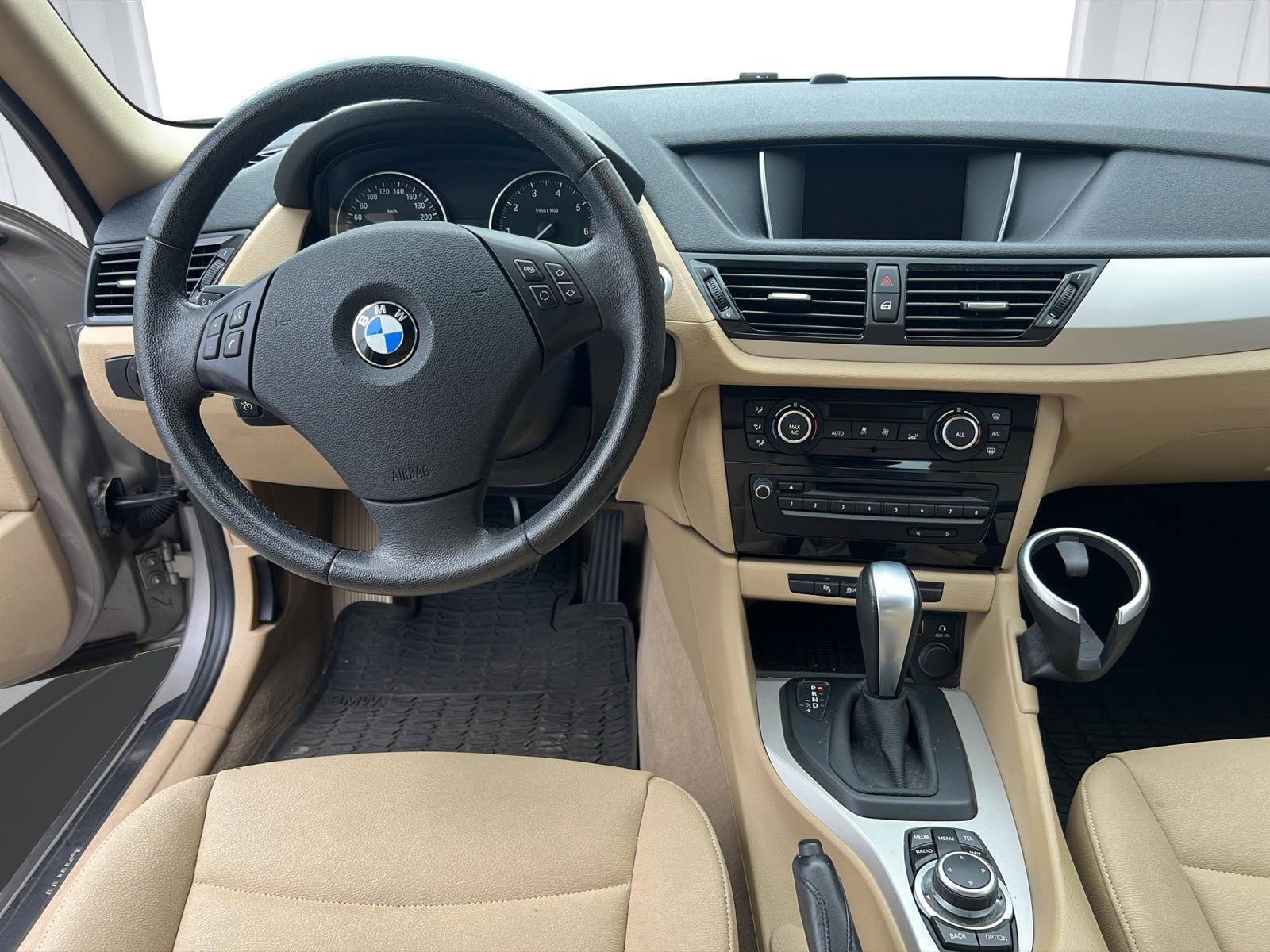 BMW X1 sDrive 18i-image-6