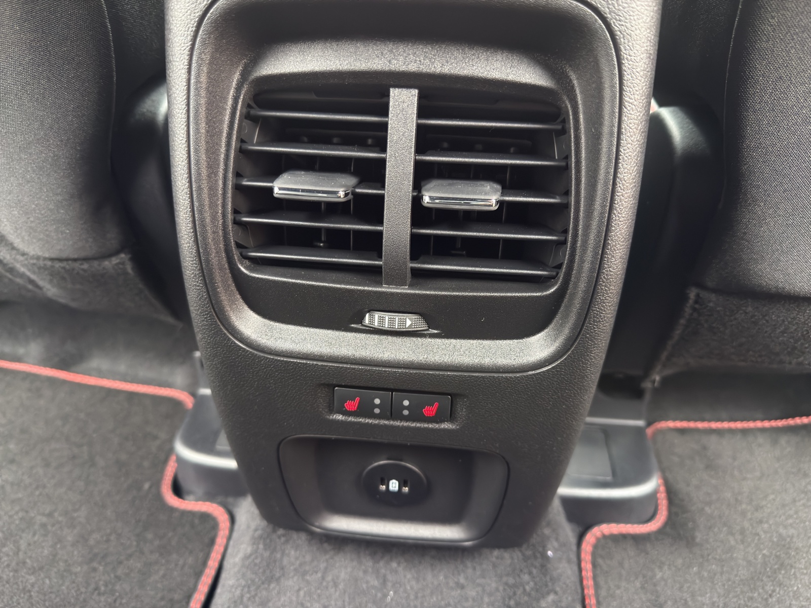 FORD Kuga 2.5 PHEV ST-Line FWD-image-23