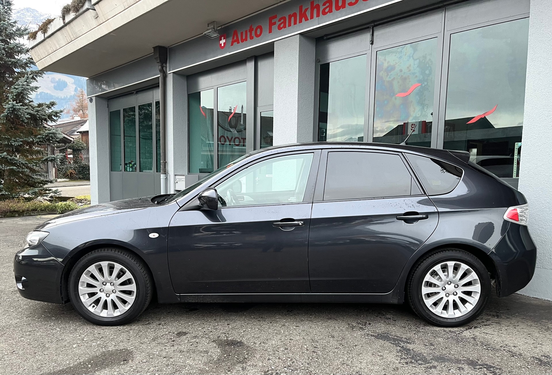 SUBARU Impreza 2.0R Comfort Automatic-image-3