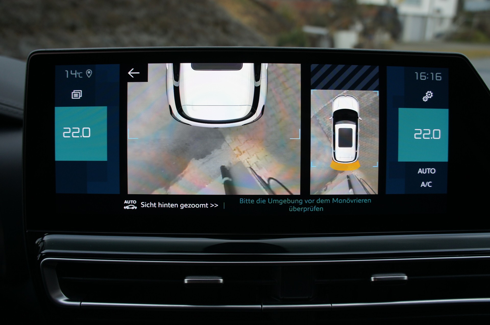 CITROEN C5 Aircross 1.6 PHEV Shine-image-18