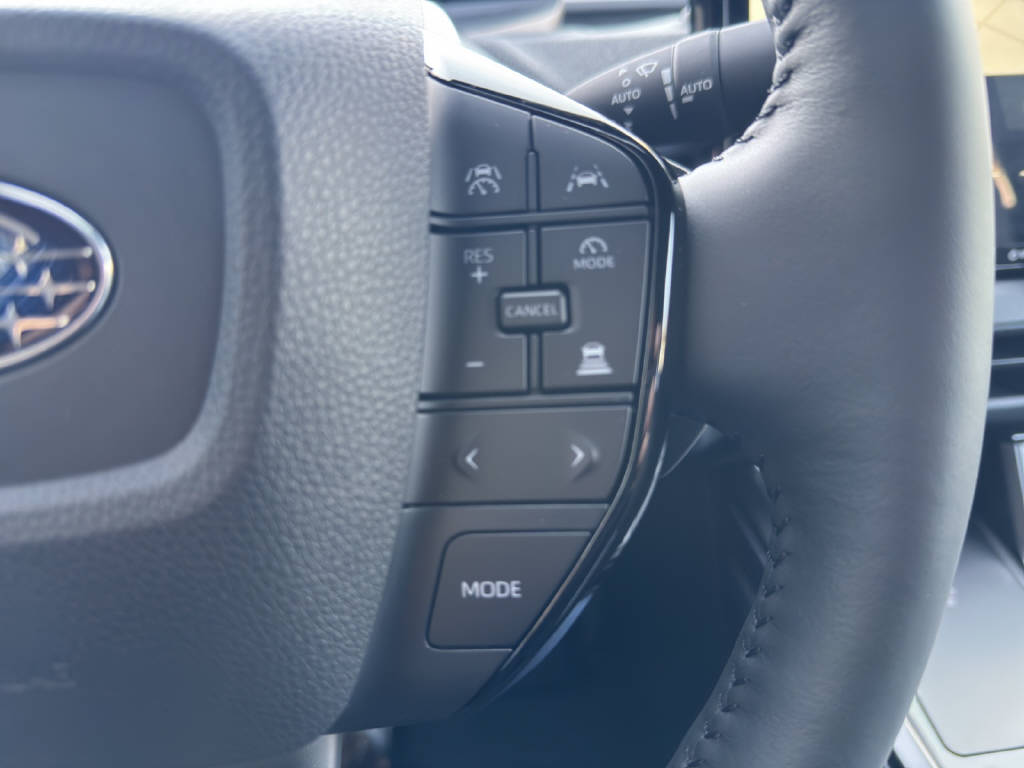 SUBARU Solterra eV Luxury AWD-image-8