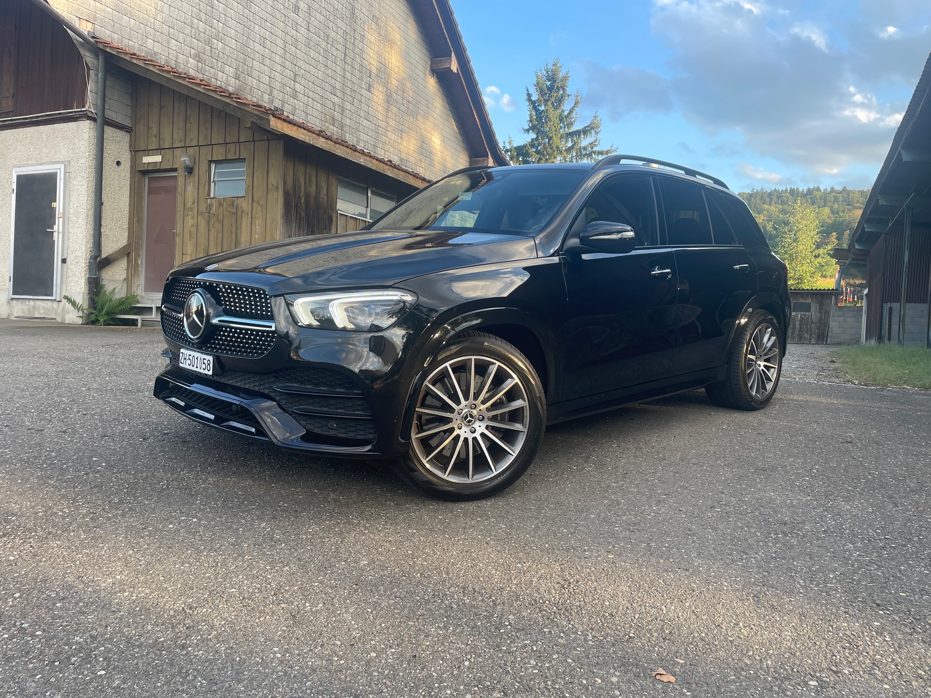 MERCEDES-BENZ GLE 450 4Matic AMG Line 9G-Tronic-image-7