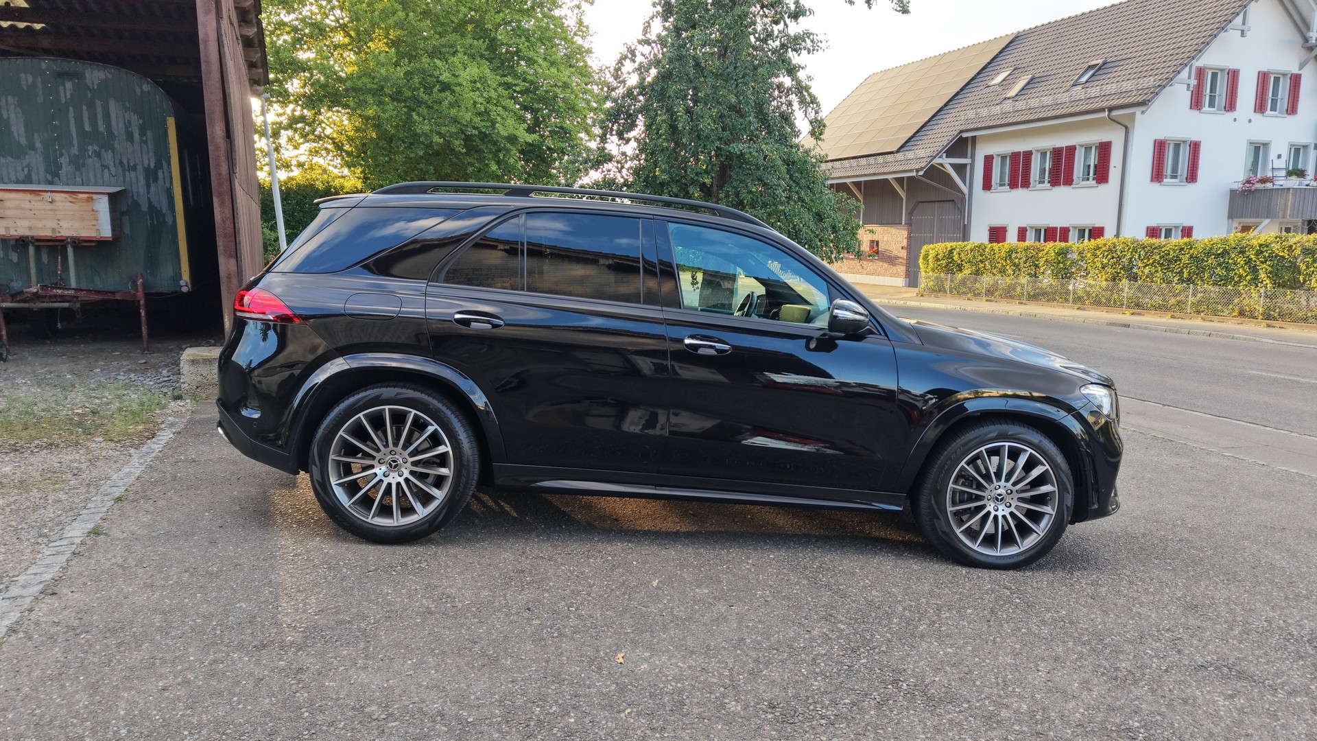MERCEDES-BENZ GLE 450 4Matic AMG Line 9G-Tronic-image-3