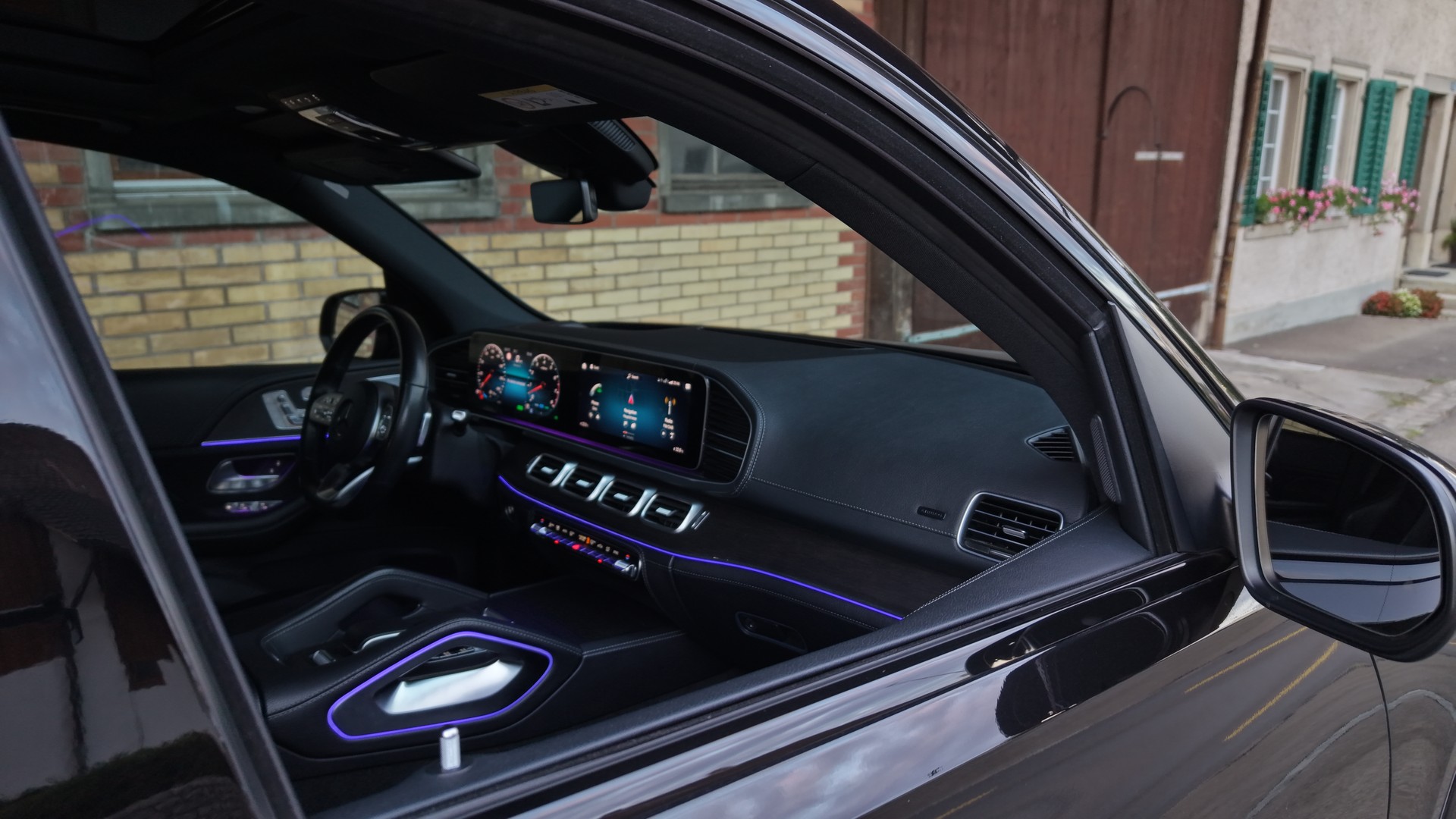 MERCEDES-BENZ GLE 450 4Matic AMG Line 9G-Tronic-image-8