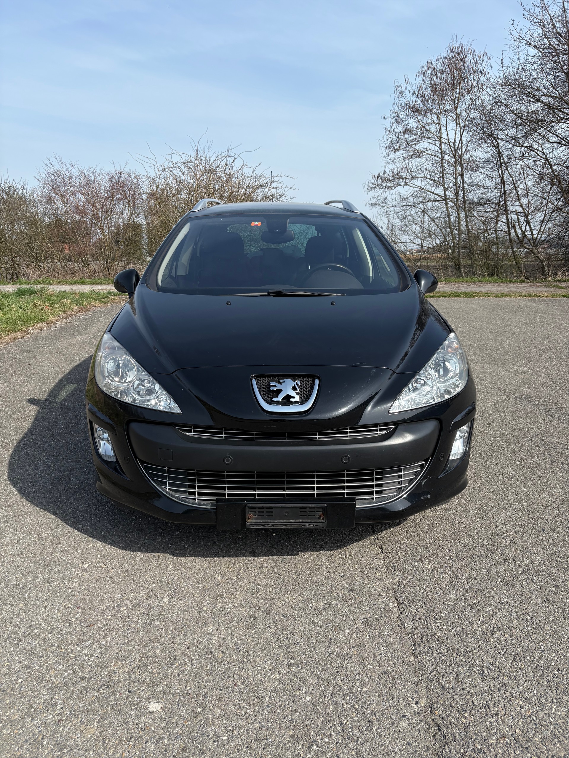 PEUGEOT 308 SW 2.0 HDI Sport Automatic-image-1
