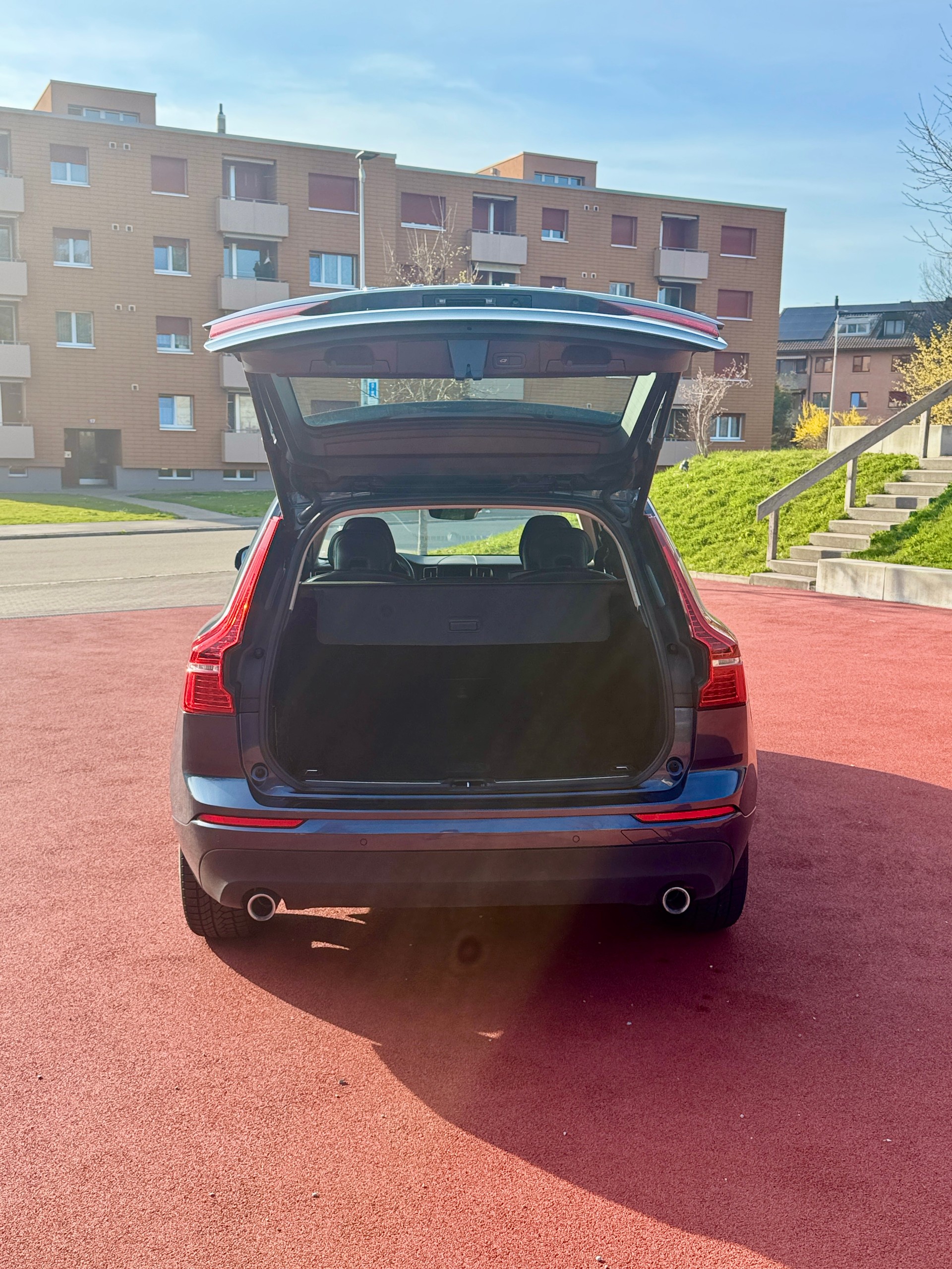 VOLVO XC60 D4 Momentum Geartronic-image-6