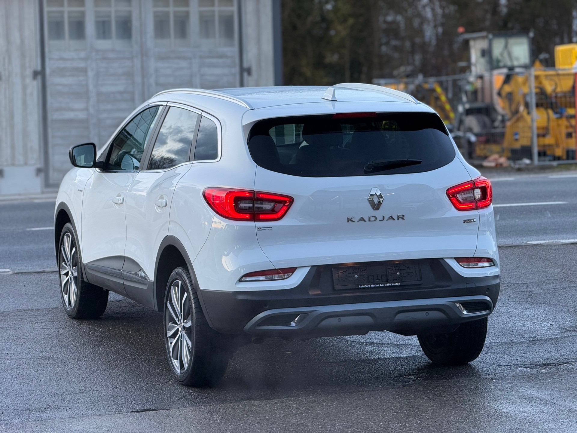 RENAULT Kadjar 1.7 Blue dCI Business 4WD-image-6