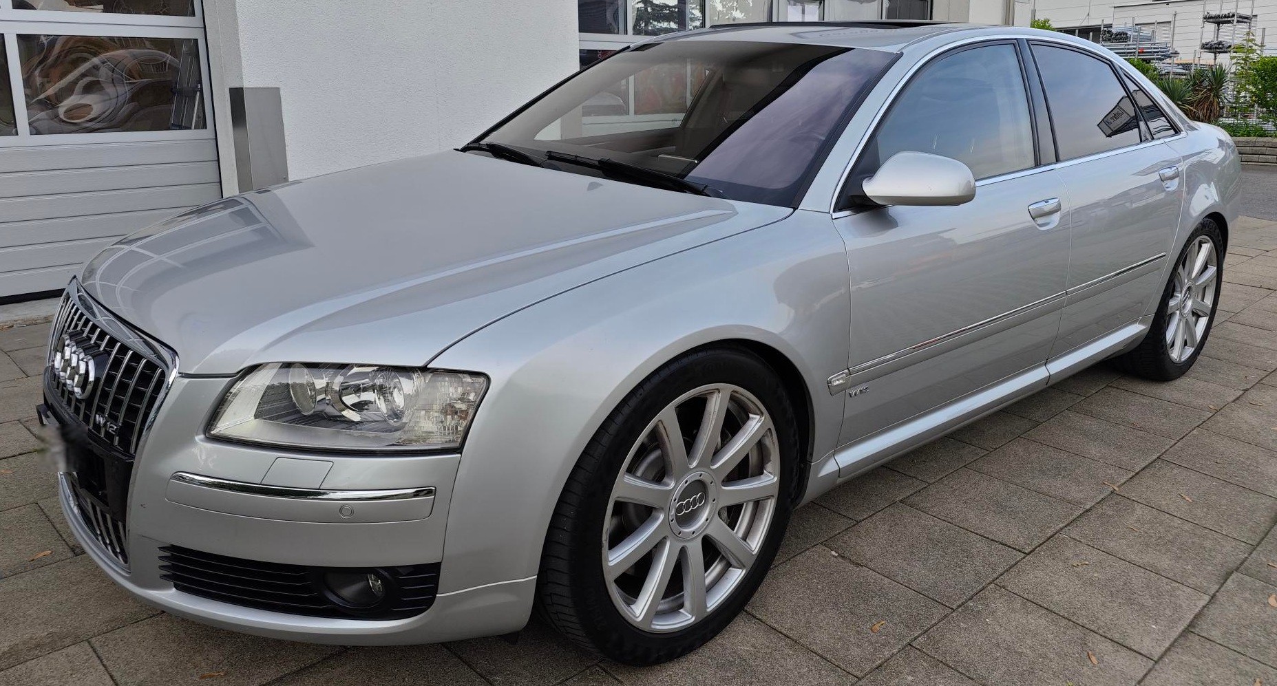 AUDI 6.0 W12 - tiptronic - selten Normallang