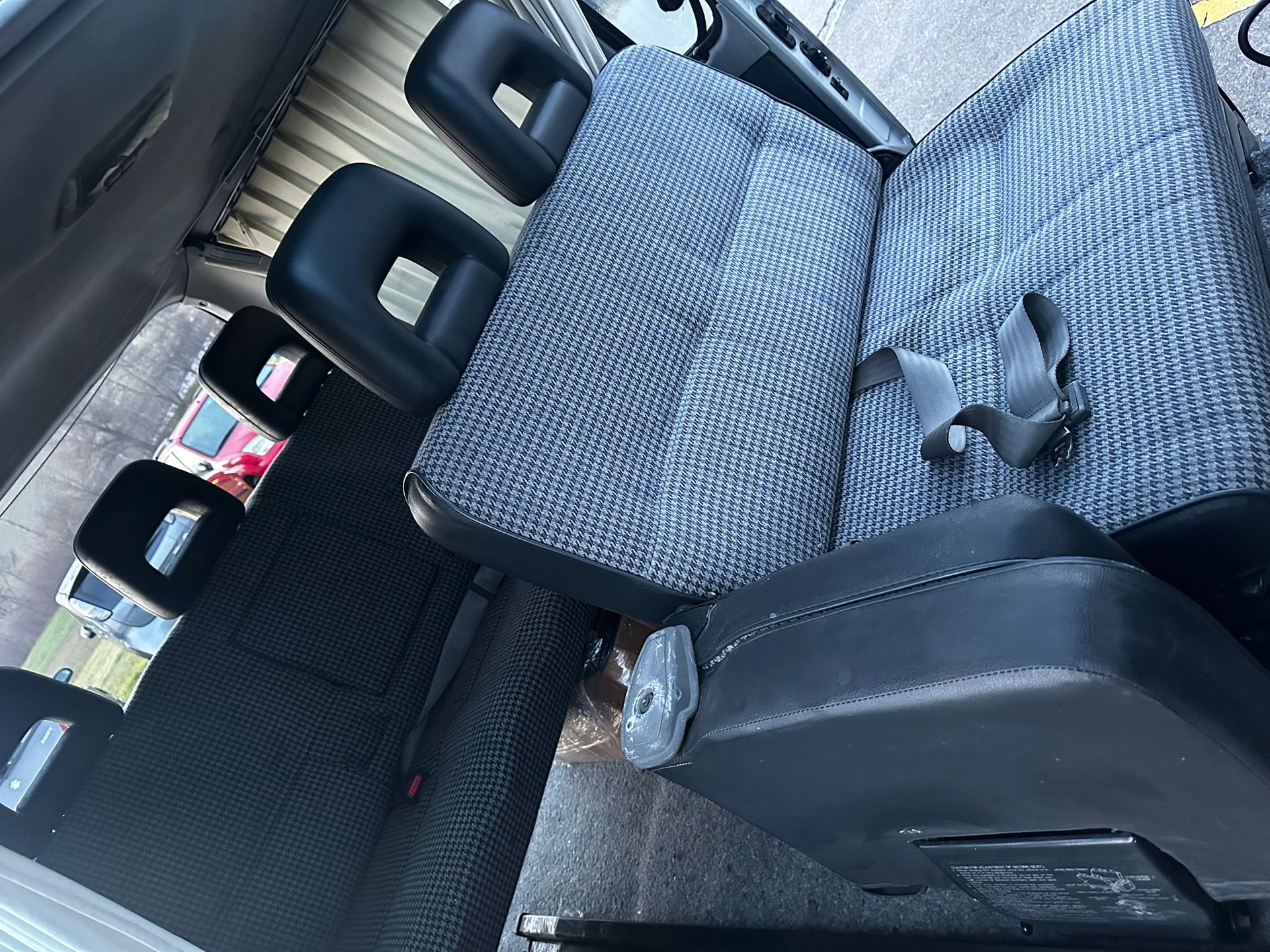 MITSUBISHI L 300 Country 4x4 2.3-image-5