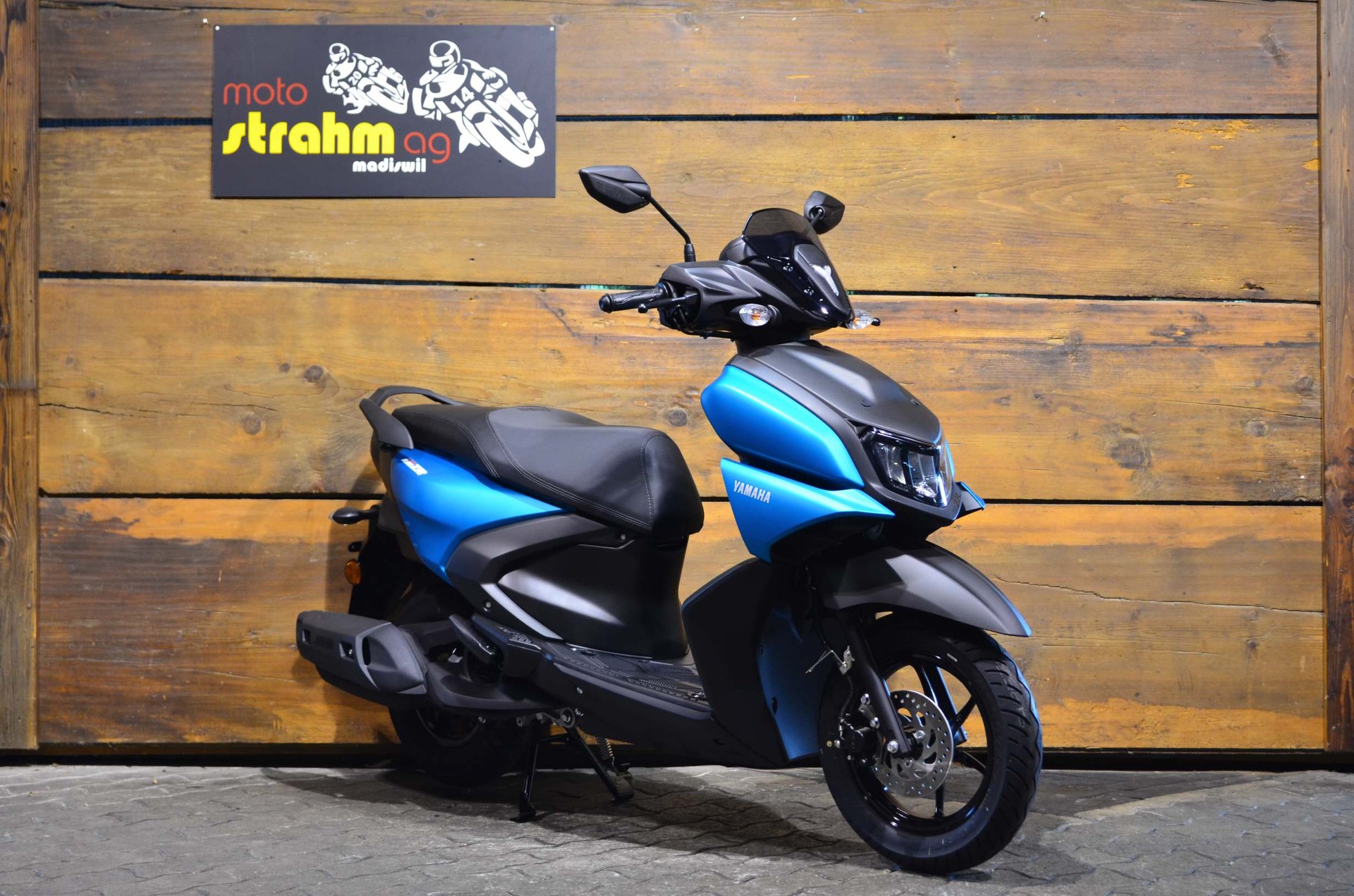 YAMAHA RayZR 125-image-0
