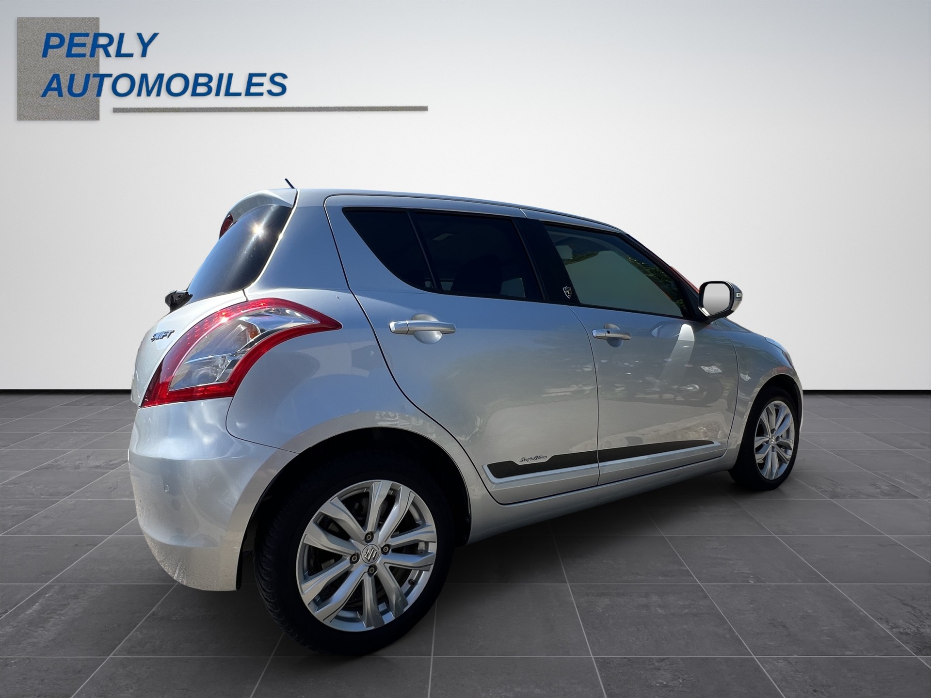 SUZUKI Swift 1.2i GL S.Cellano-image-5