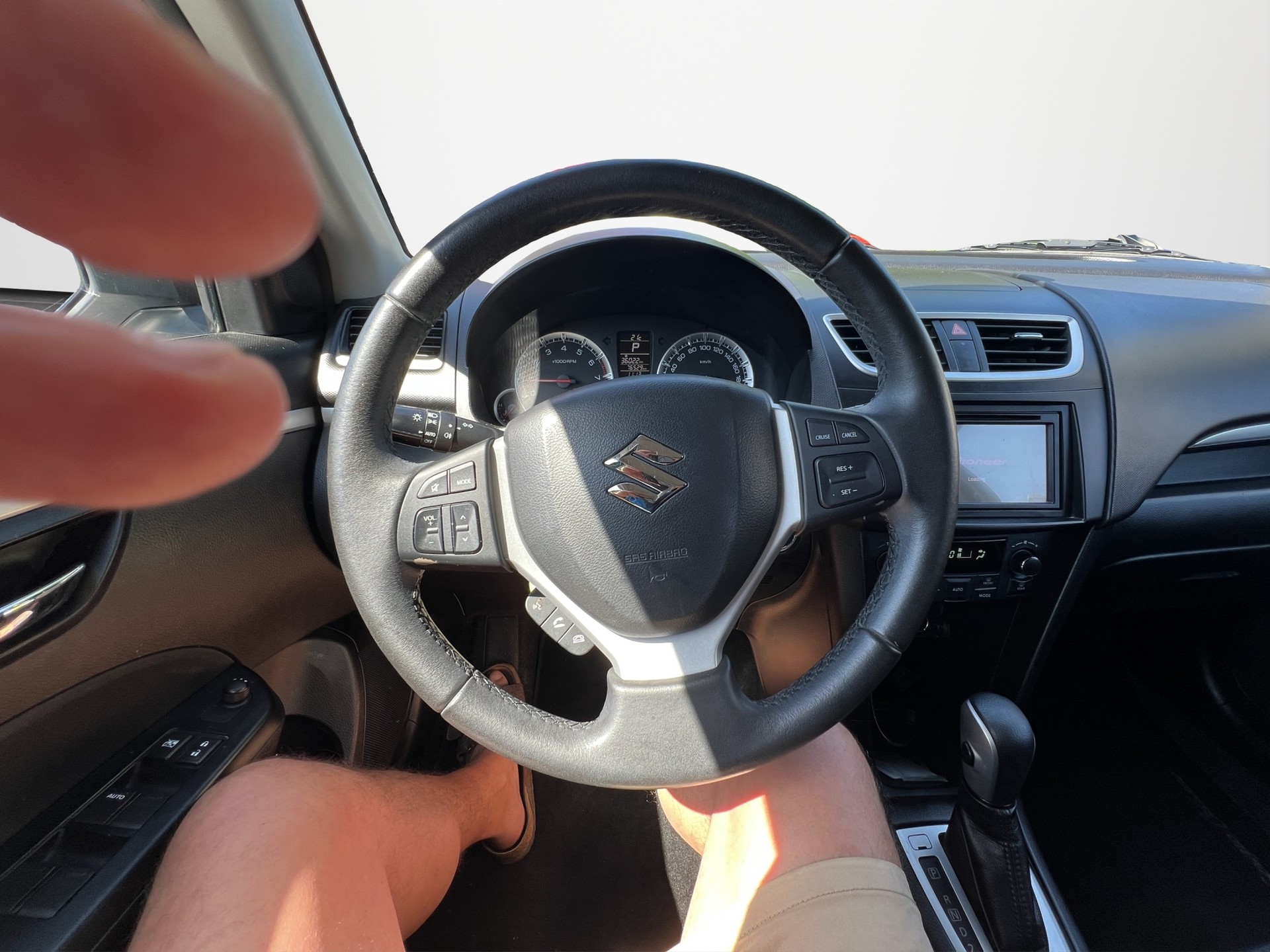 SUZUKI Swift 1.2i GL S.Cellano-image-9