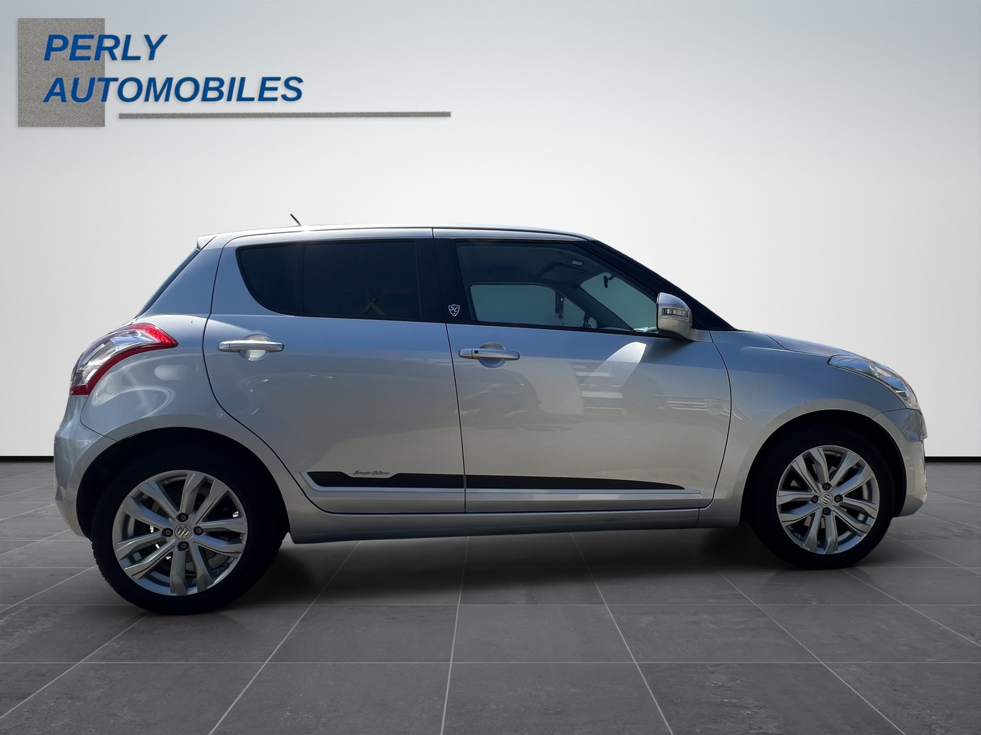 SUZUKI Swift 1.2i GL S.Cellano-image-6