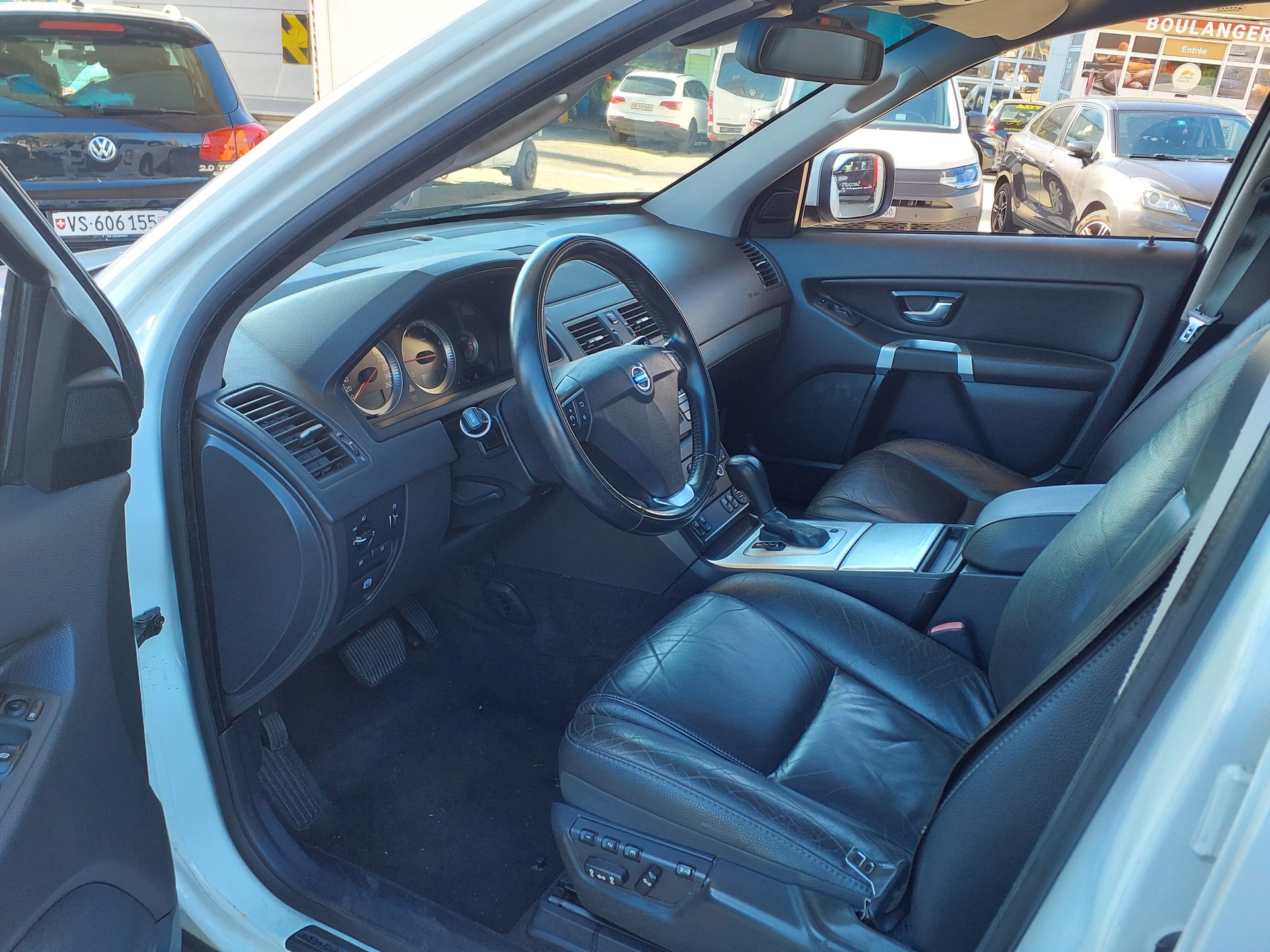 VOLVO XC90 D5 AWD Summum Geartronic-image-10