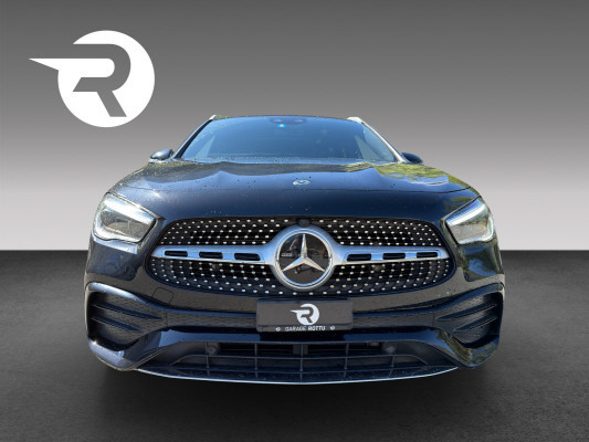 MERCEDES-BENZ GLA 250 AMG Line 4Matic-image-1