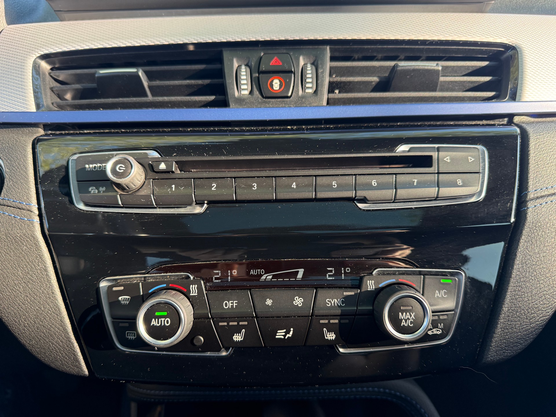 BMW X2 M35i Steptronic ( CH ) * TOP ANGEBOT *-image-26