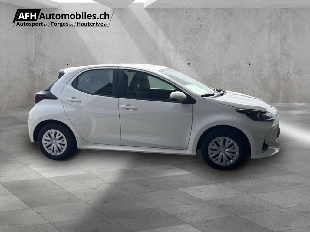 TOYOTA Yaris 1.5 VVT-i HSD Comfort-image-5
