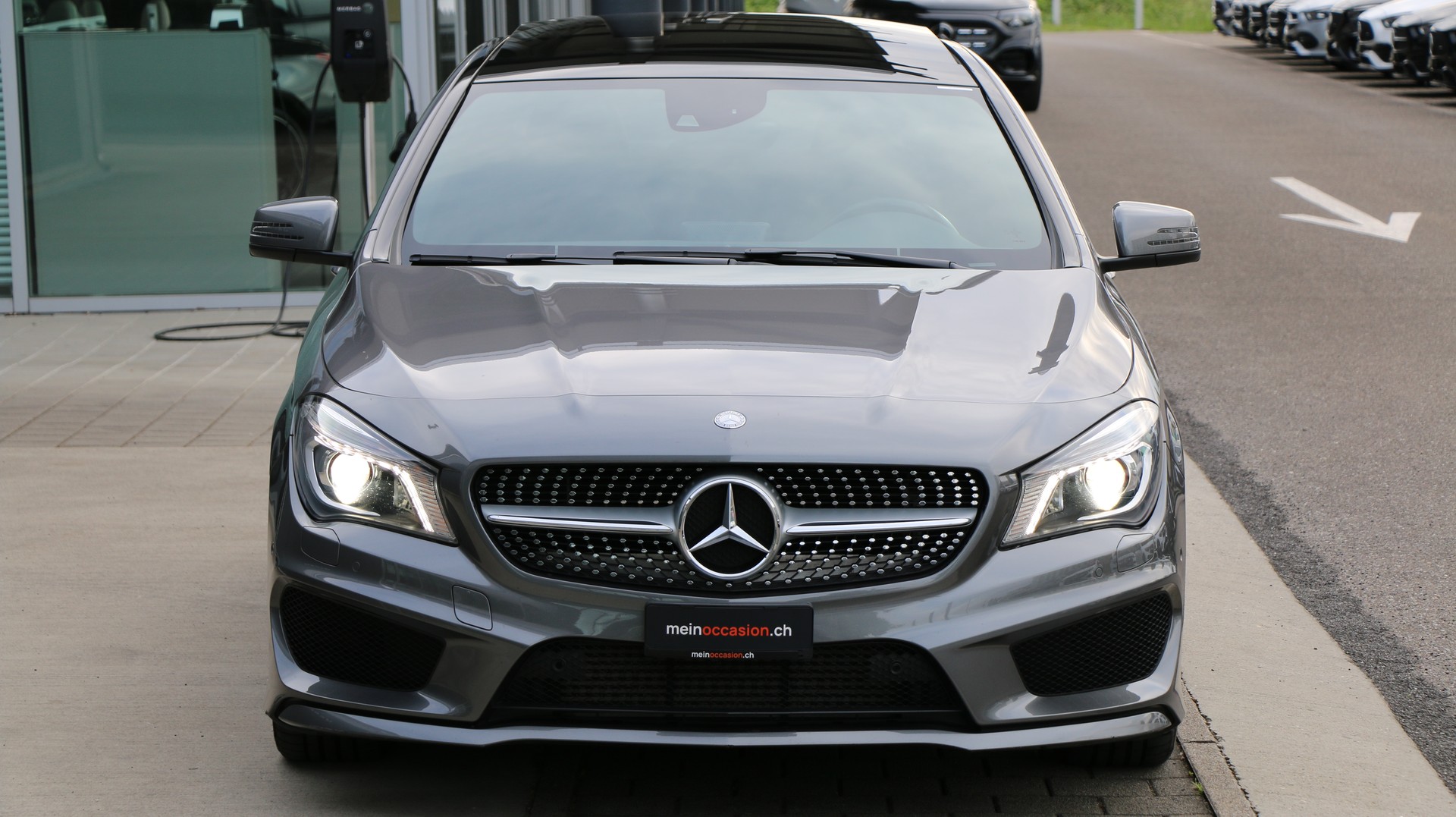 MERCEDES-BENZ CLA 250 AMG Line 4Matic-image-6