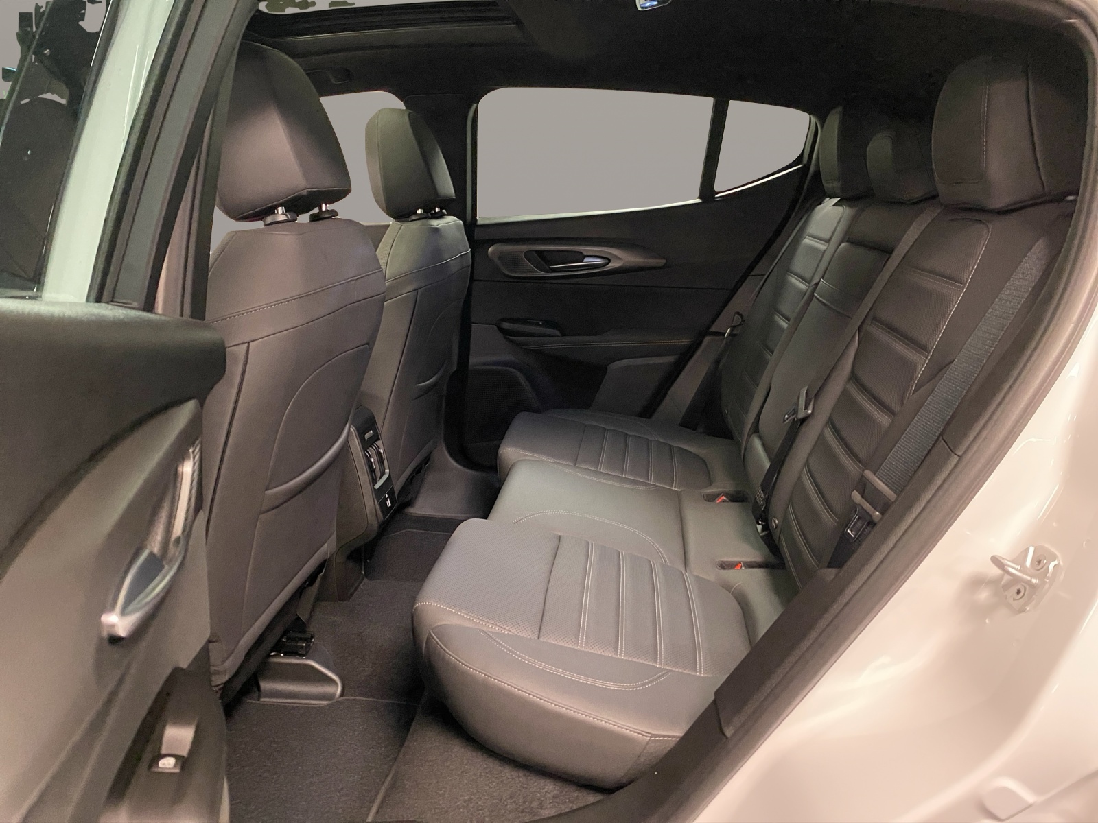 ALFA ROMEO TONALE 1.5 Veloce Premium-image-13