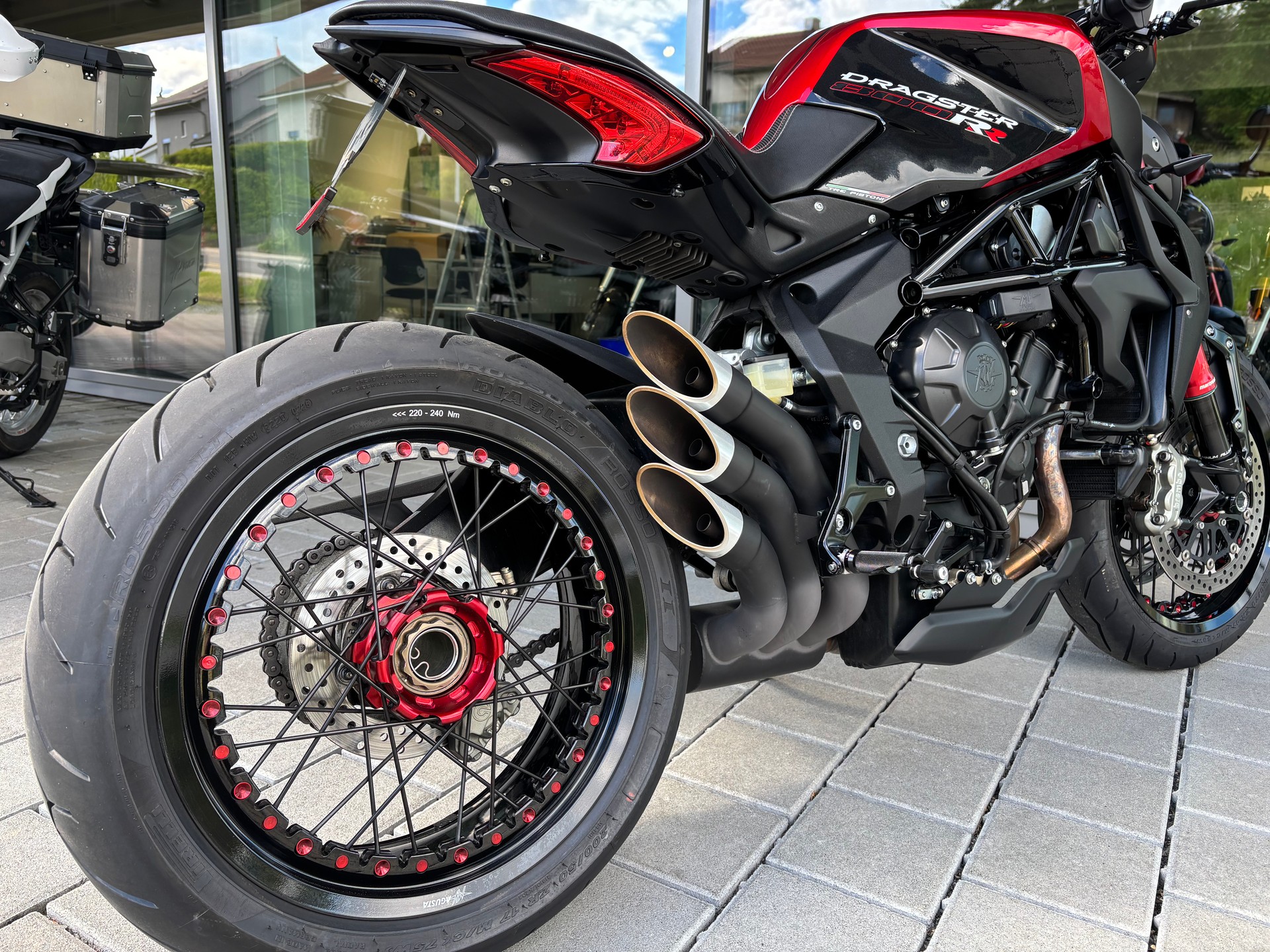 MV AGUSTA Dragster 800 RR ABS-image-3