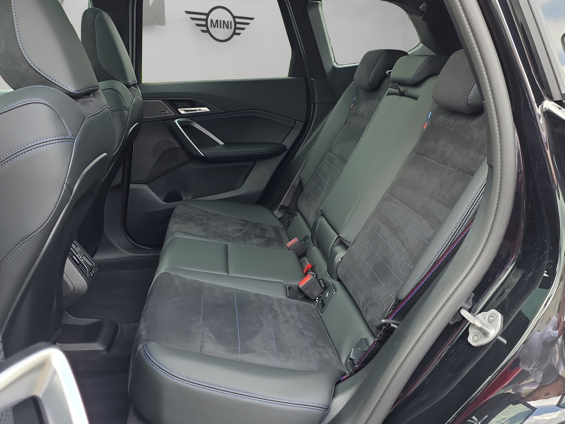 BMW X1 xDrive 30e M Sport Pro-image-15