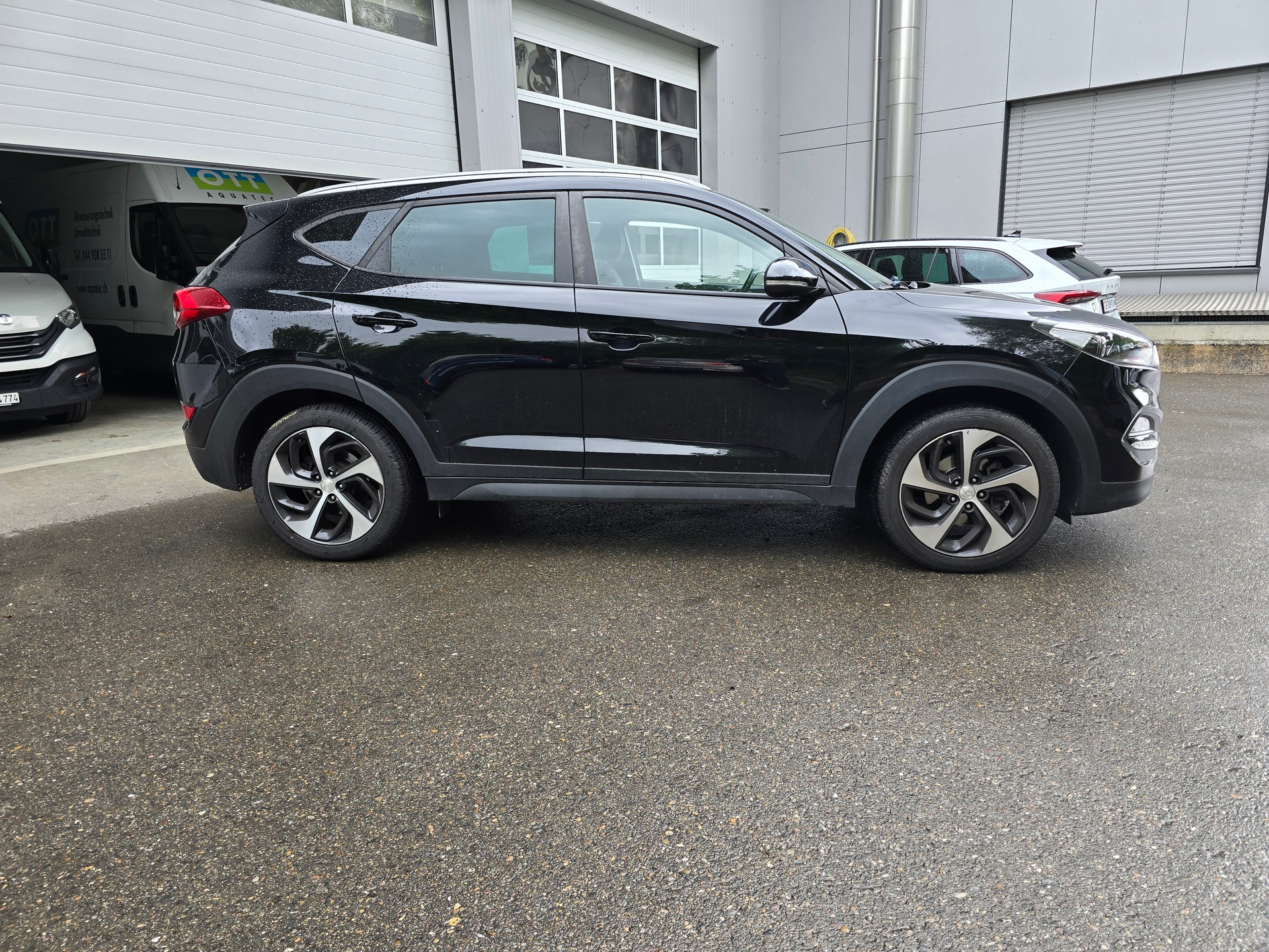 HYUNDAI Tucson 1.6-image-3