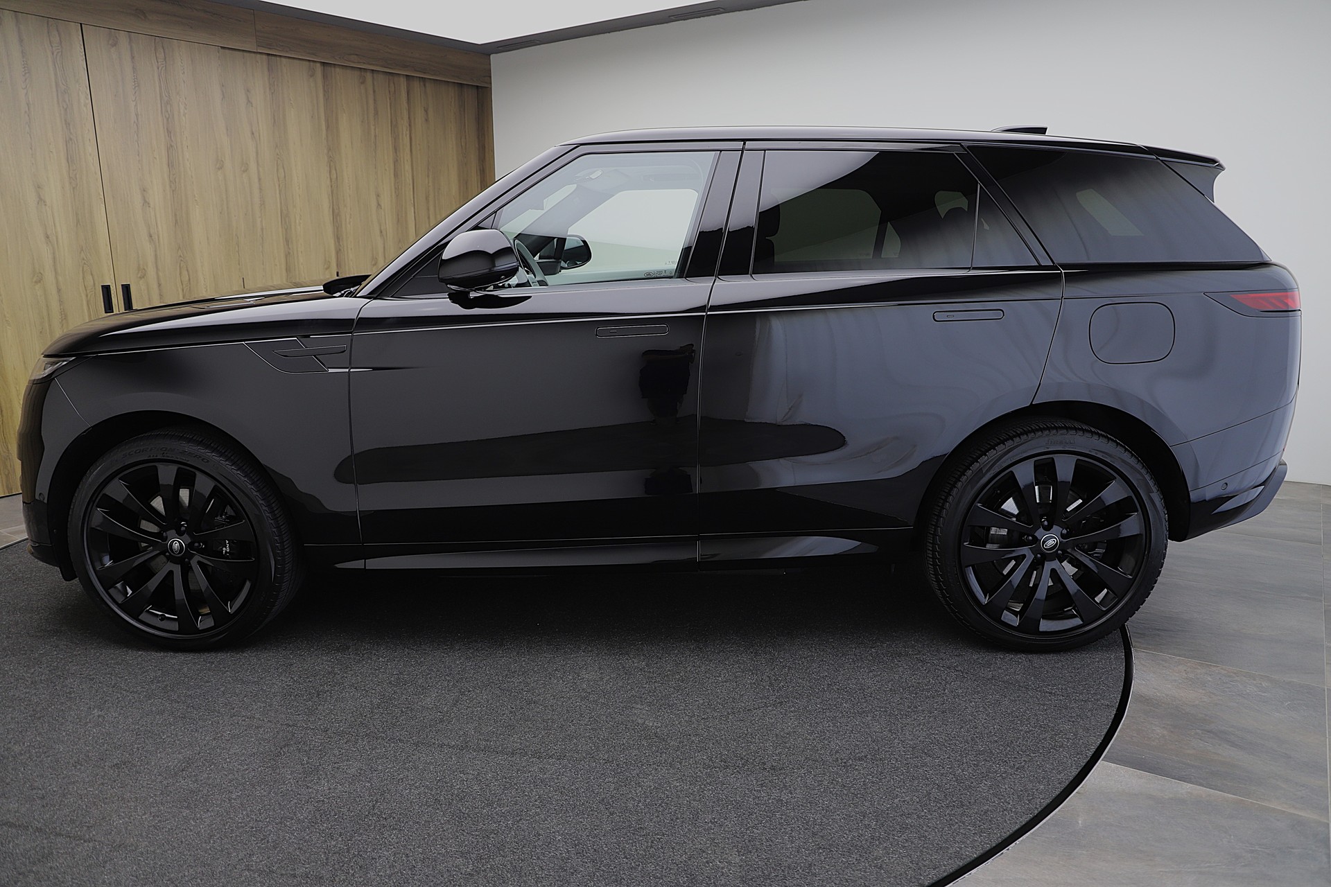 LAND ROVER Range Rover Sport P550e 3.0 Si6 PHEV Autobiography Automatic-image-2