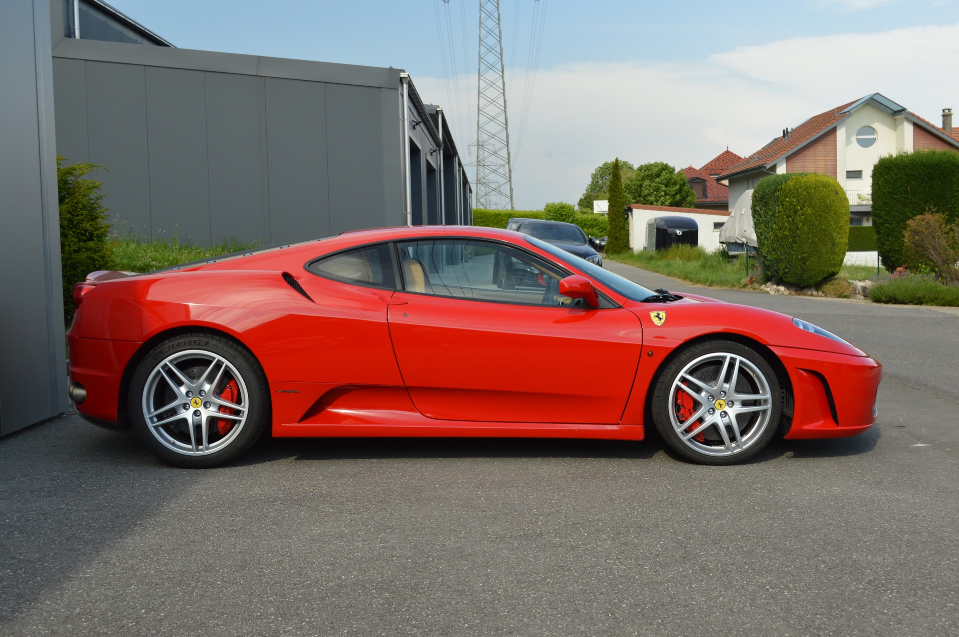 FERRARI F430-showroom-element-3