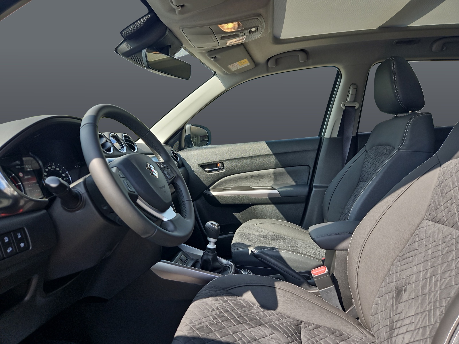SUZUKI Vitara 1.4 Boosterjet Compact Top Hybrid 4x4-image-6