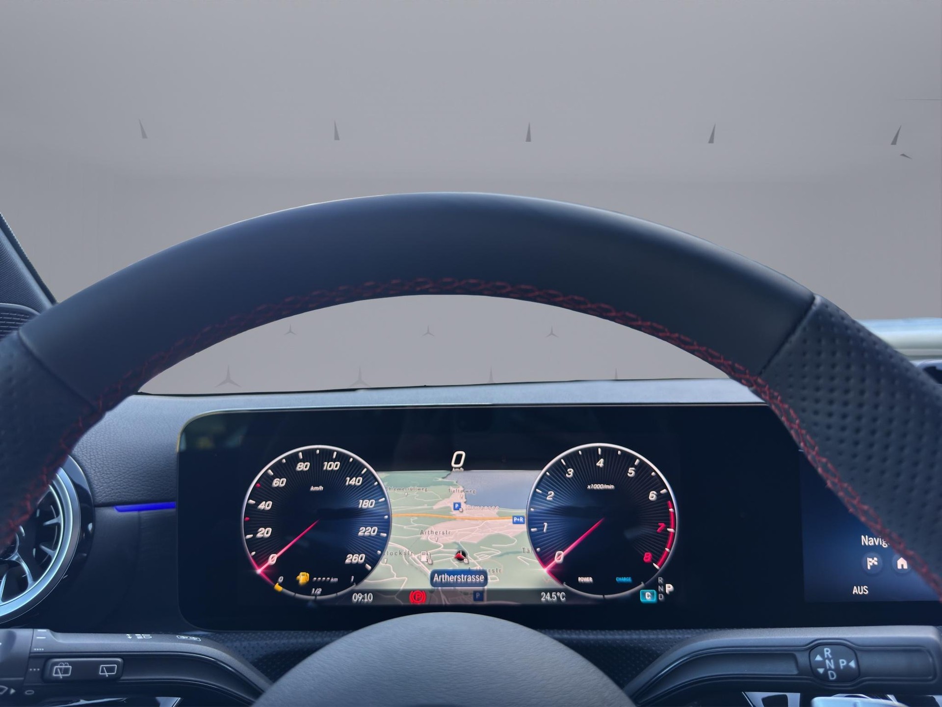 MERCEDES-BENZ A 250 AMG Line 4m-image-10