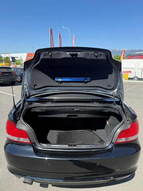 BMW 120i Cabrio Steptronic-image-4