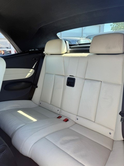 BMW 120i Cabrio Steptronic-image-8