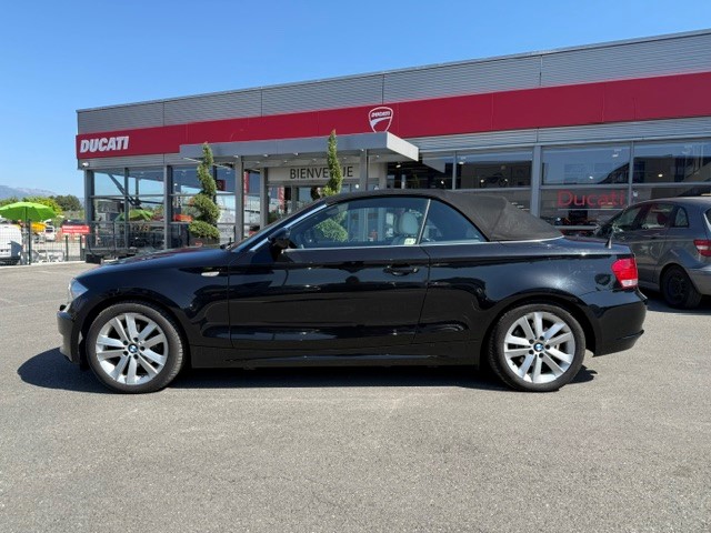 BMW 120i Cabrio Steptronic-image-2