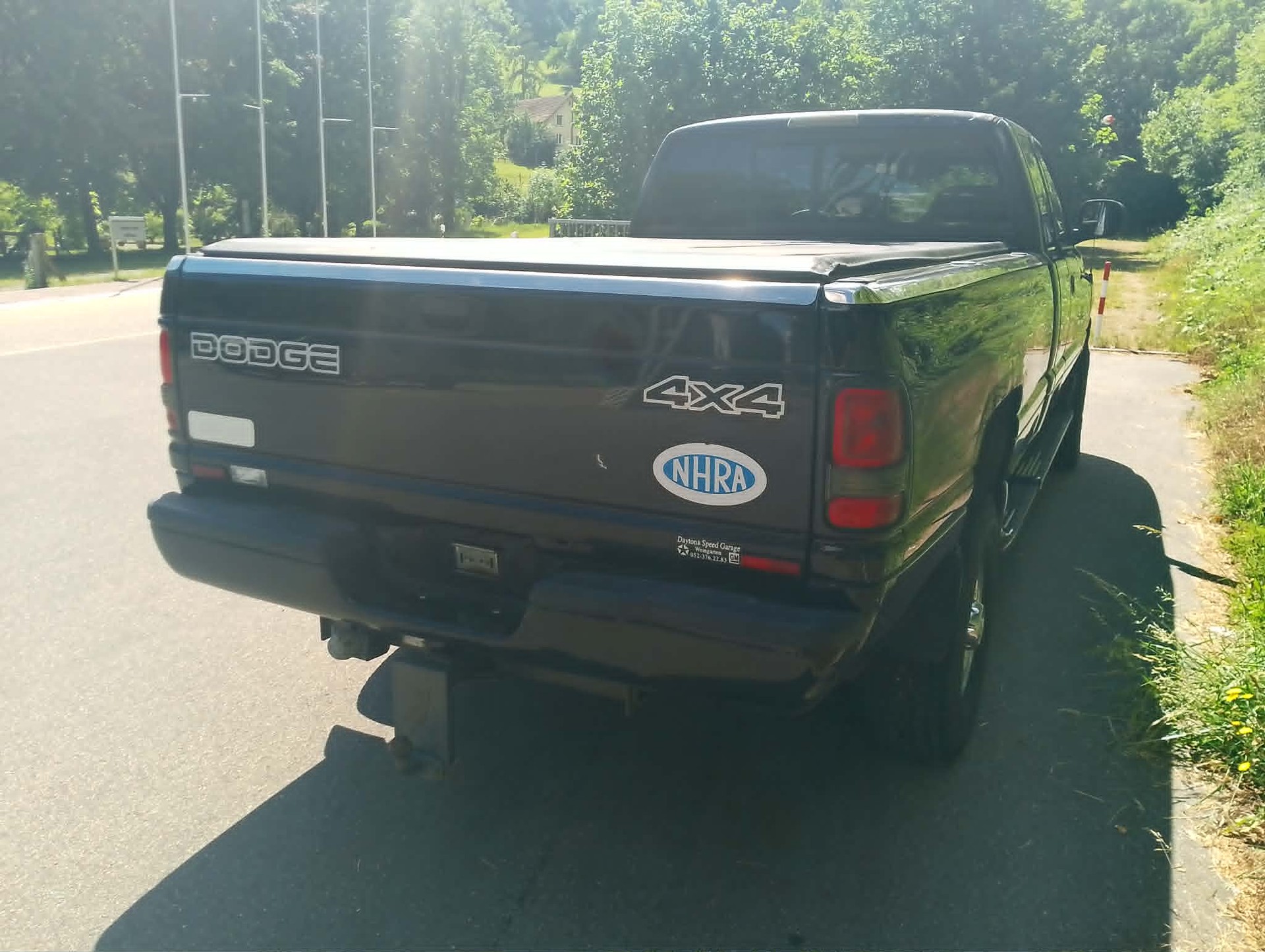 DODGE 2500 SLT-showroom-element-3